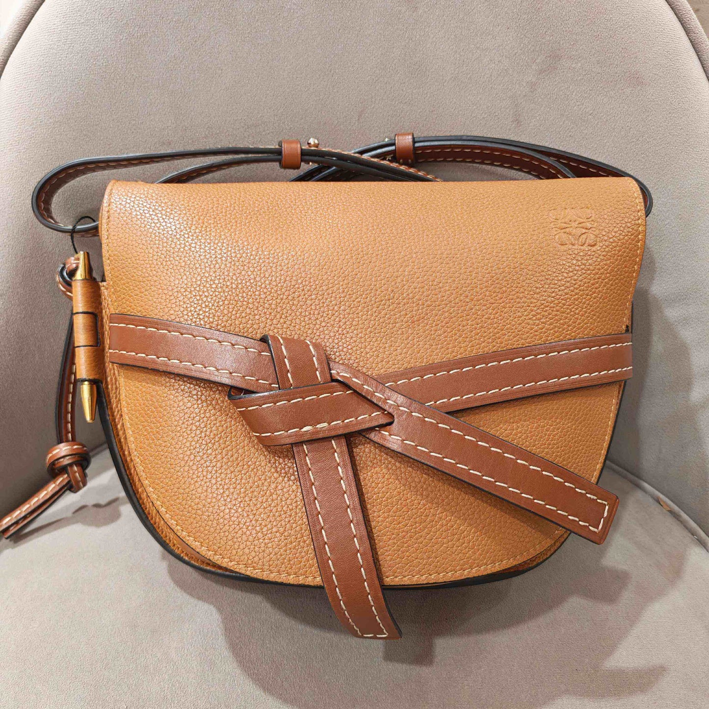 Loewe - Gate Bag - Grained calfskin leather - Caramel and Brown - (Medium)