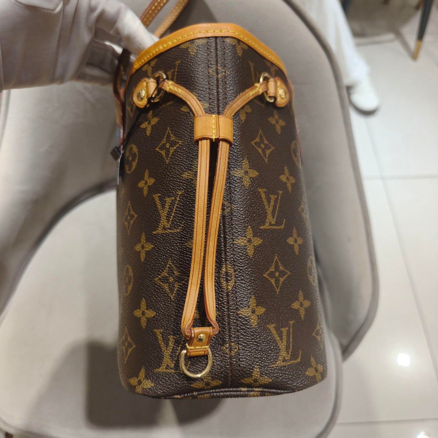 Louis Vuitton - Neverfull MM - Monogram coated canvas with Vachetta leather trim - Brown - (medium)