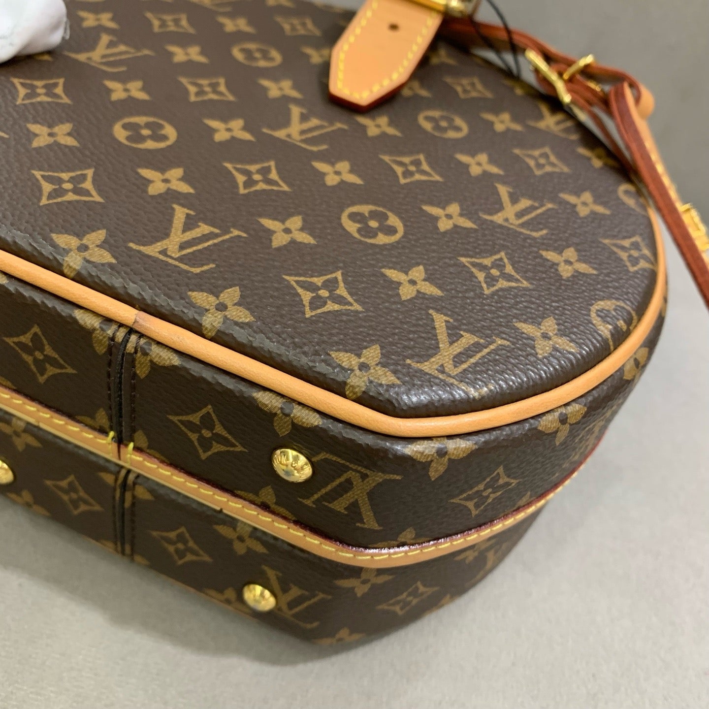 Louis Vuitton - Petite Boite Chapeau - Monogram coated canvas and Vachetta leather - Brown - (mini)