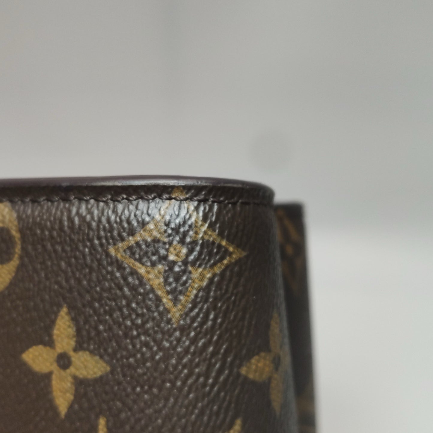 Louis Vuitton - S Lock Chain Bag - Monogram coated canvas and grained leather - Brown and Red - (Small)