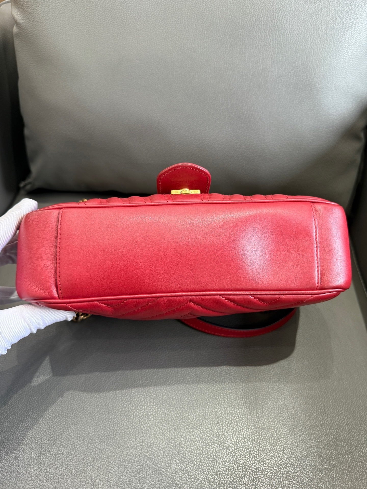 Gucci - GG Marmont Matelassé Shoulder Bag - Leather - Red - (medium)