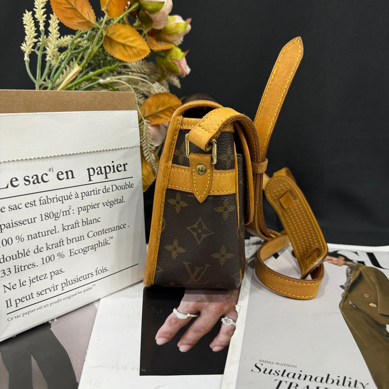 Louis Vuitton - Monogram Flap Shoulder Bag - Coated canvas, Vachetta leather - Brown - (medium)