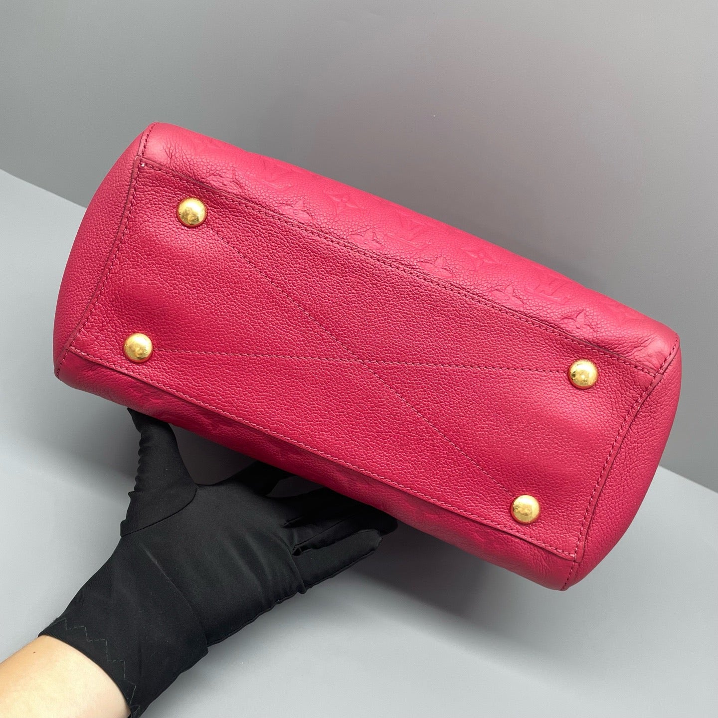 Louis Vuitton - Montaigne MM - Empreinte Leather - Pink - (Medium)