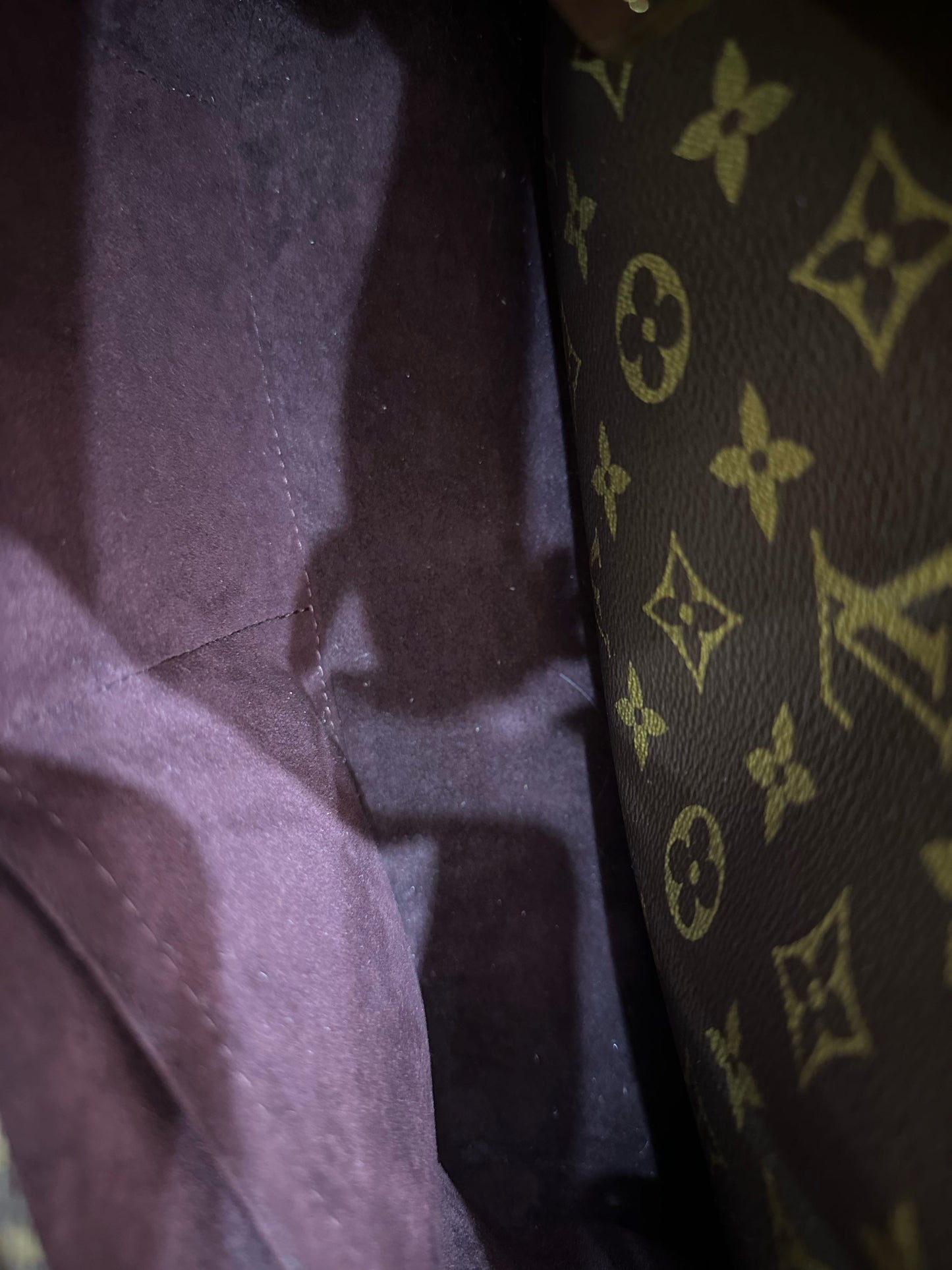 Louis Vuitton - Montaigne MM - Monogram canvas, Vachetta leather trim - Brown - (Medium)