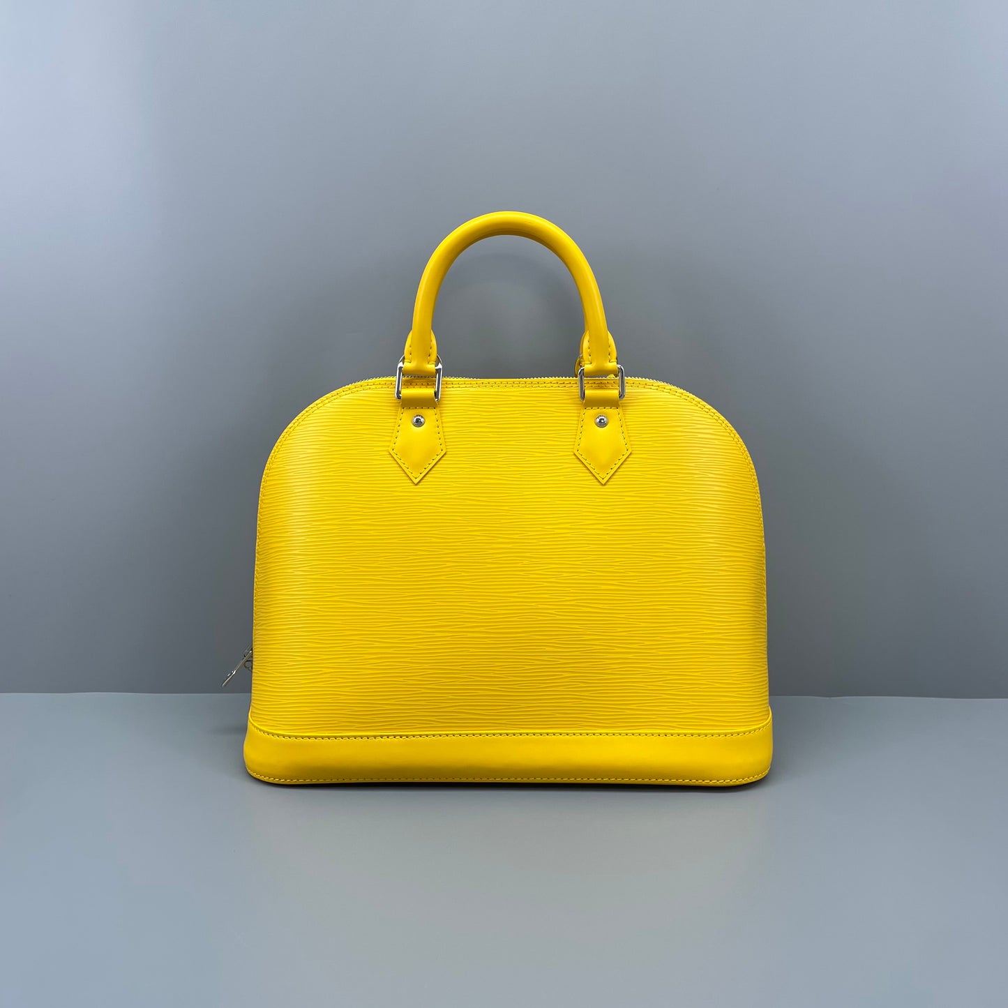 Louis Vuitton - Alma PM - Epi leather - Yellow - (Medium)