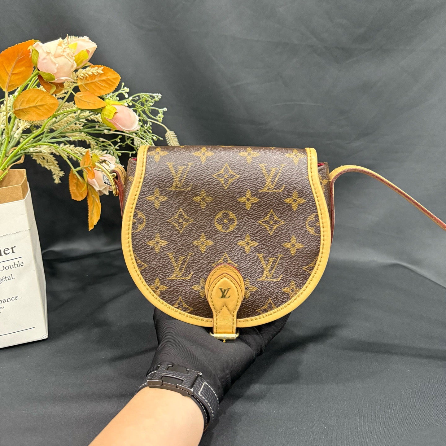 Louis Vuitton - Mini Saddle Bag - Monogram coated canvas with natural cowhide leather trim - Brown - (mini)