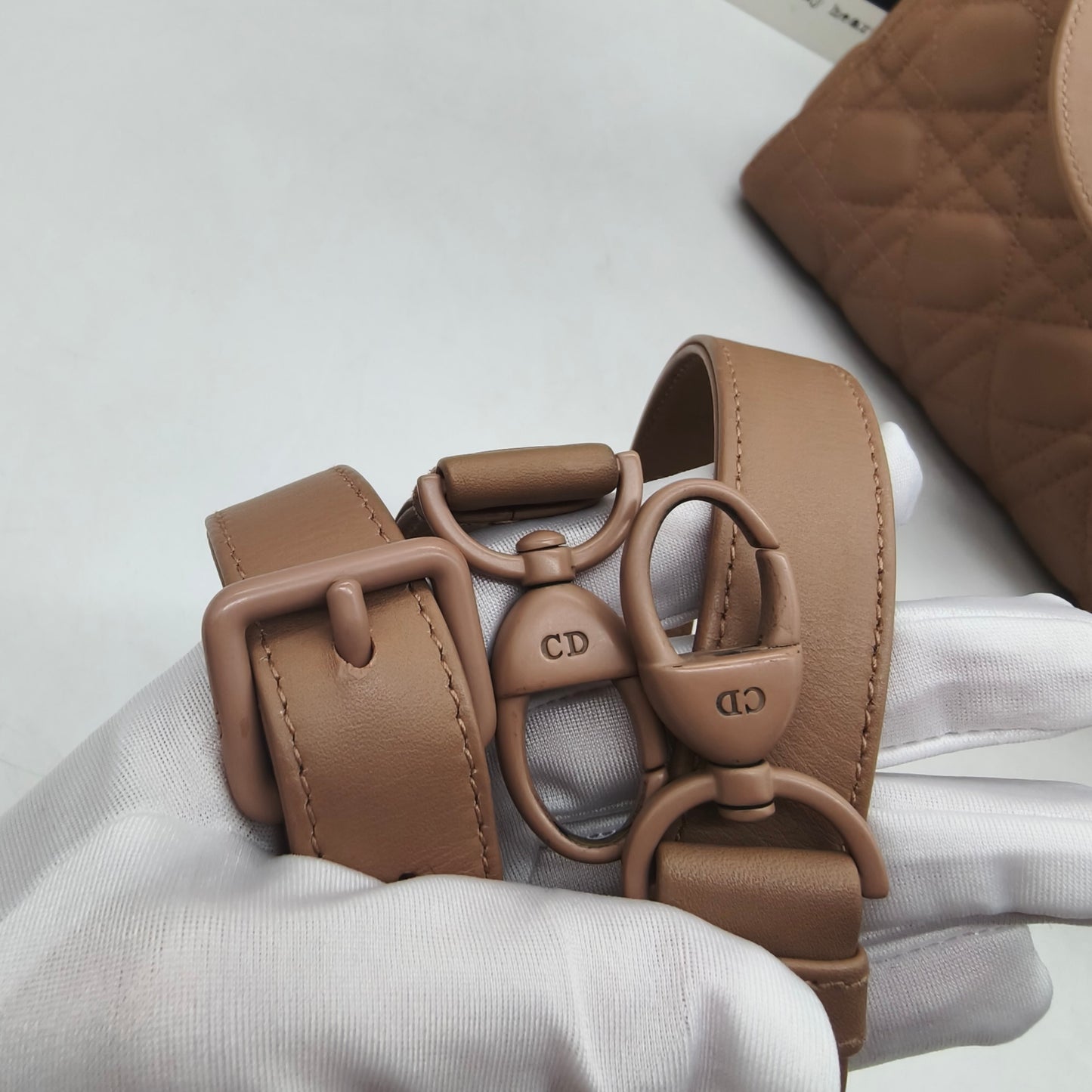 Dior - Lady Dior - Lambskin leather - Nude Pink - (Medium)