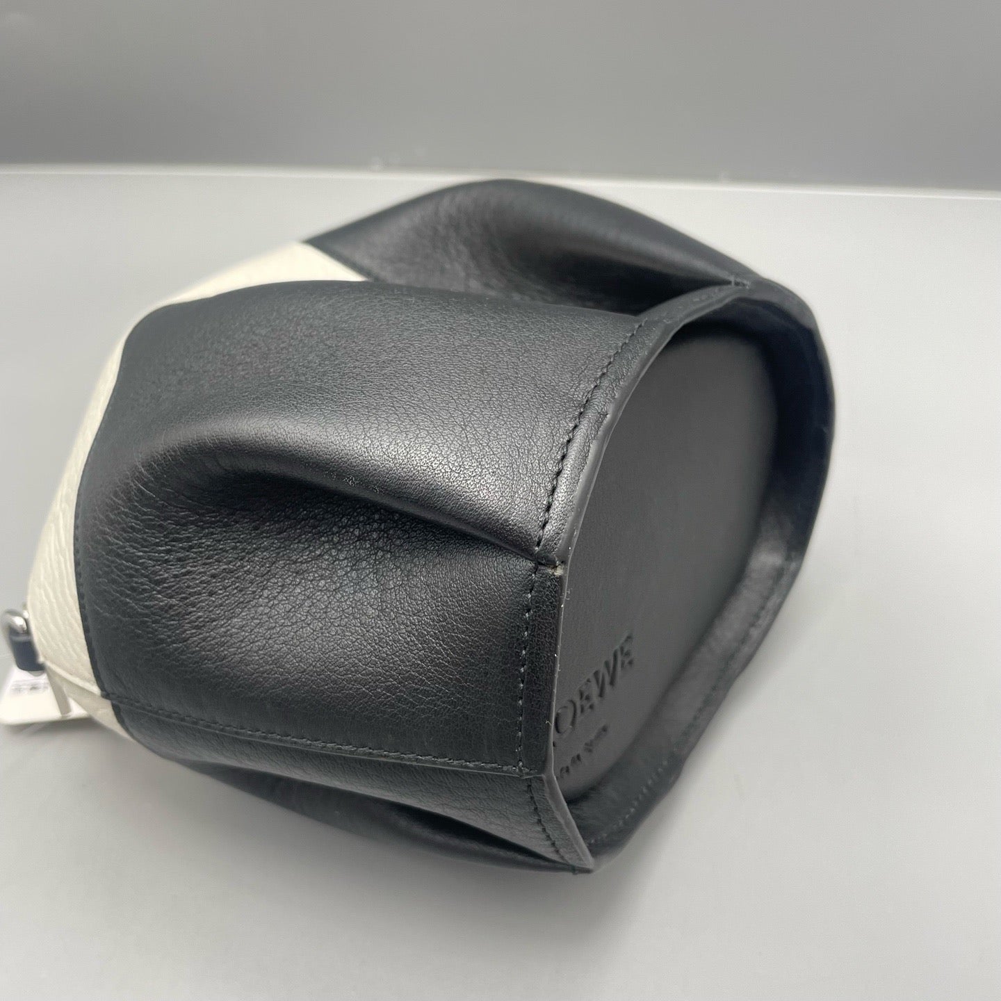 LOEWE - Panda Crossbody Bag - Pebbled leather - Black and White - (mini)