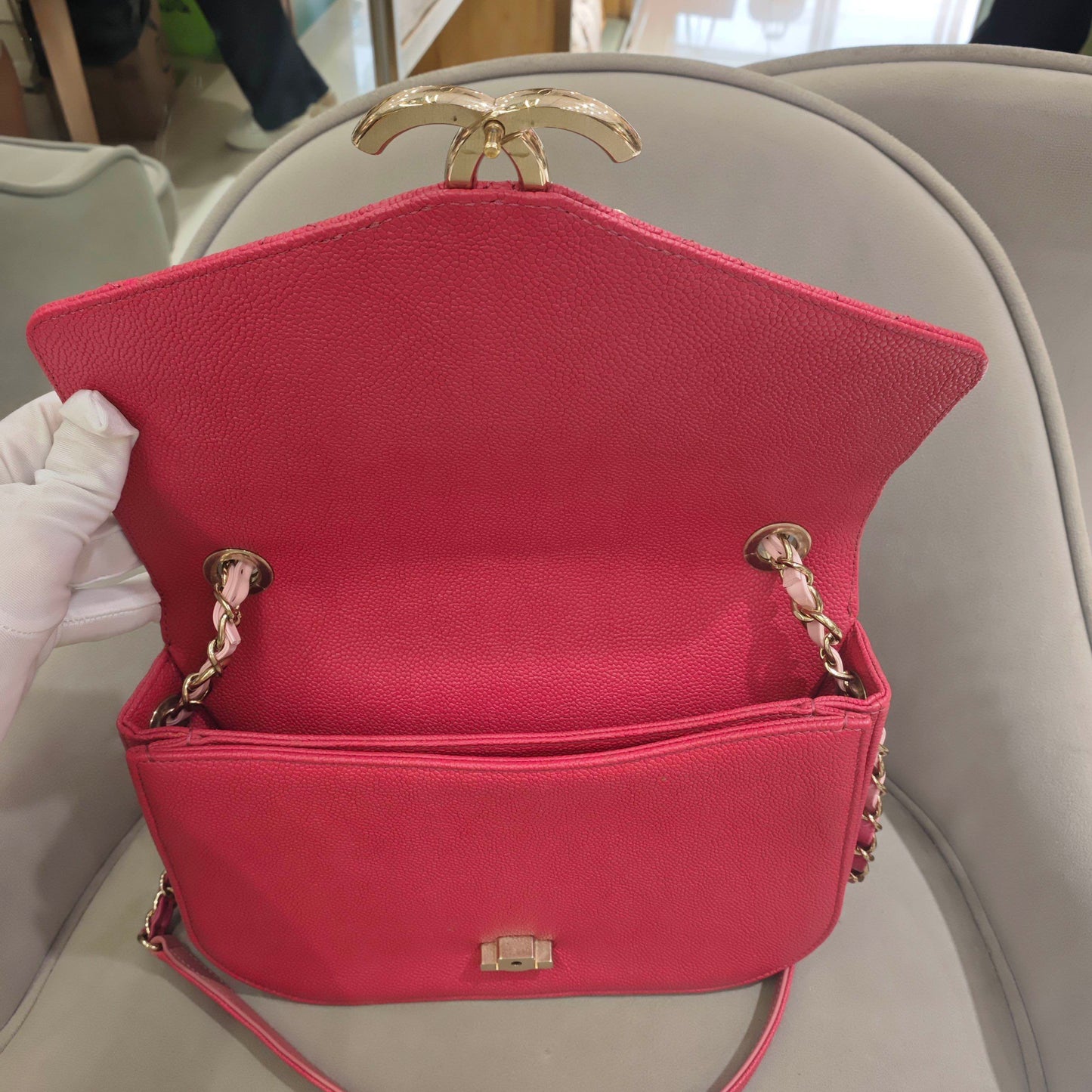 Chanel - Cuba Rainbow Series Messenger Bag - Leather - Pink - (Medium)