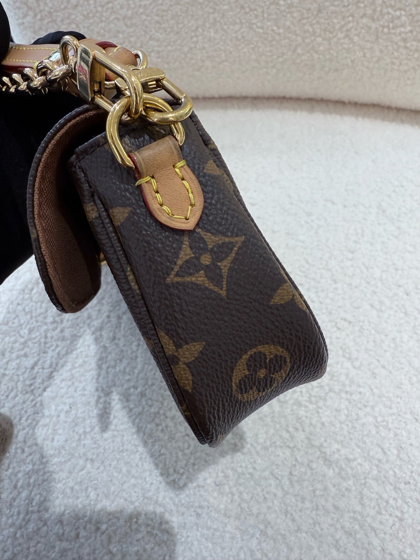 Louis Vuitton - Ivy - Monogram coated canvas with Vachetta leather trim - Brown - (Mini)