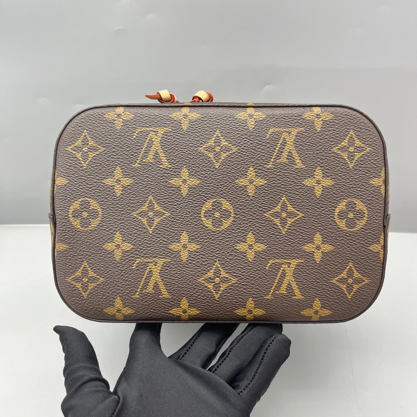 Louis Vuitton - Neonoe BB - Monogram coated canvas with Vachetta leather trim - Brown - (small)