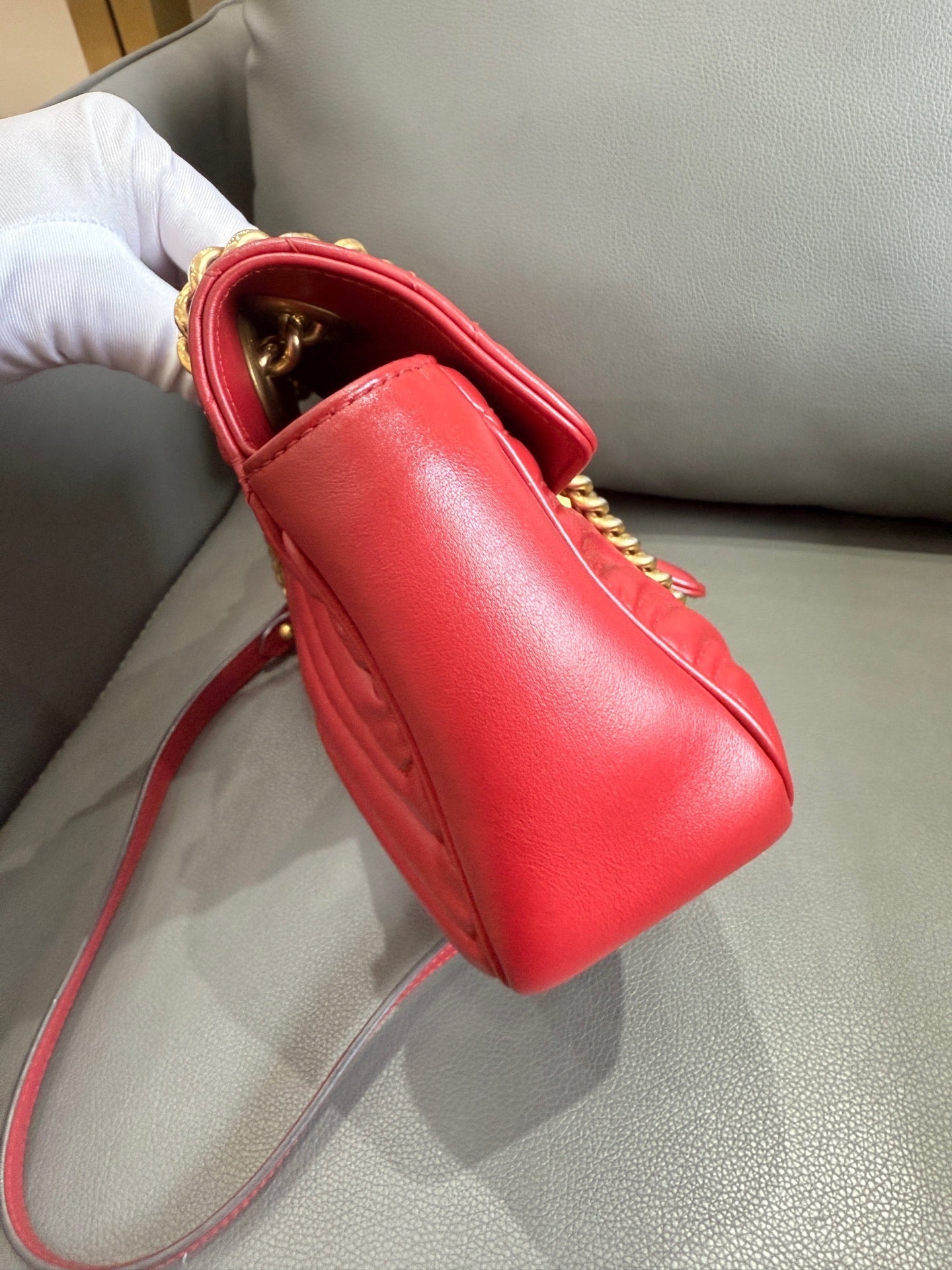 Gucci - GG Marmont Matelassé Shoulder Bag - Leather - Red - (medium)