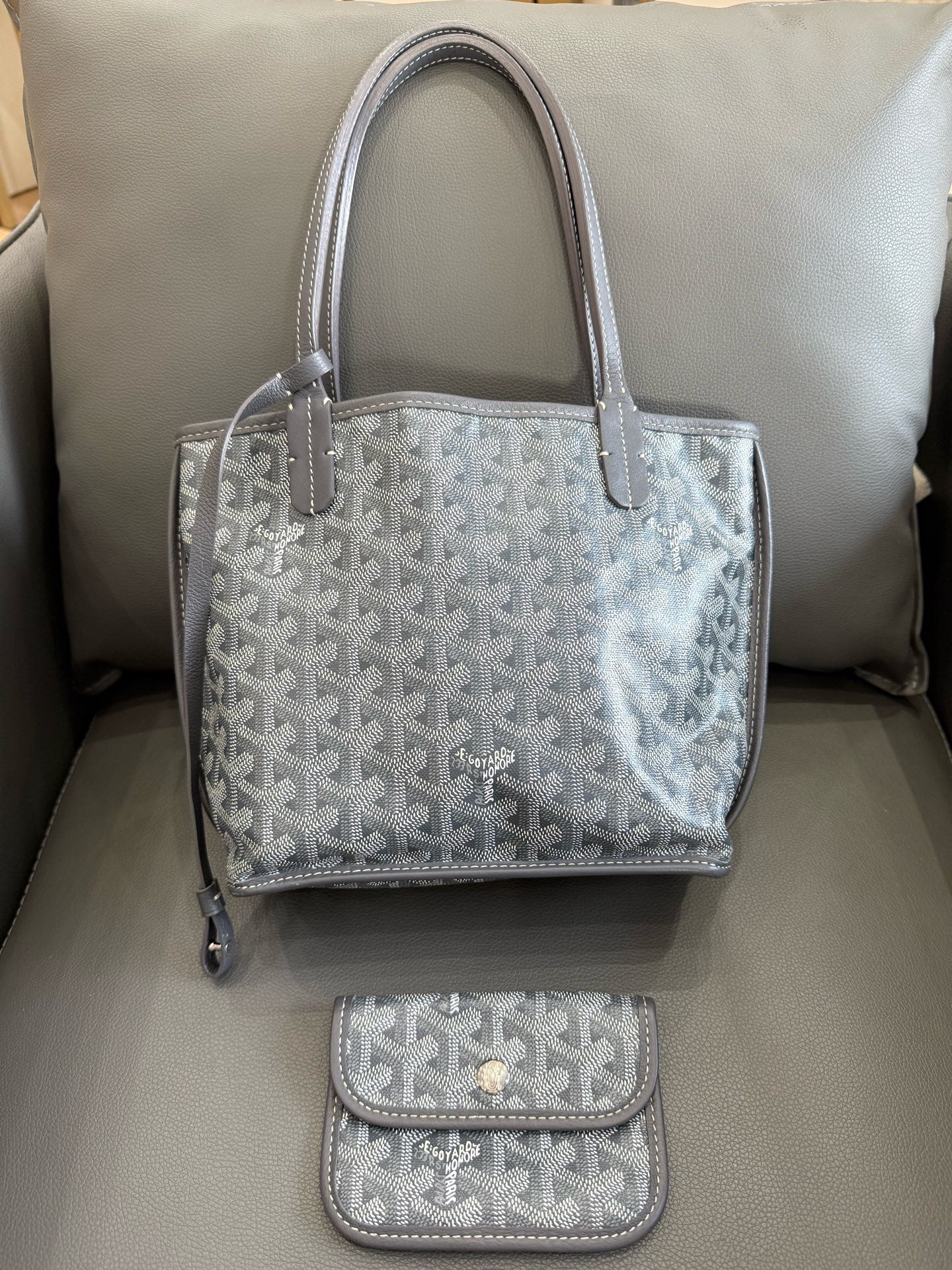 Goyard - Anjou Reversible Tote - Goyardine canvas and leather - Grey - (mini)