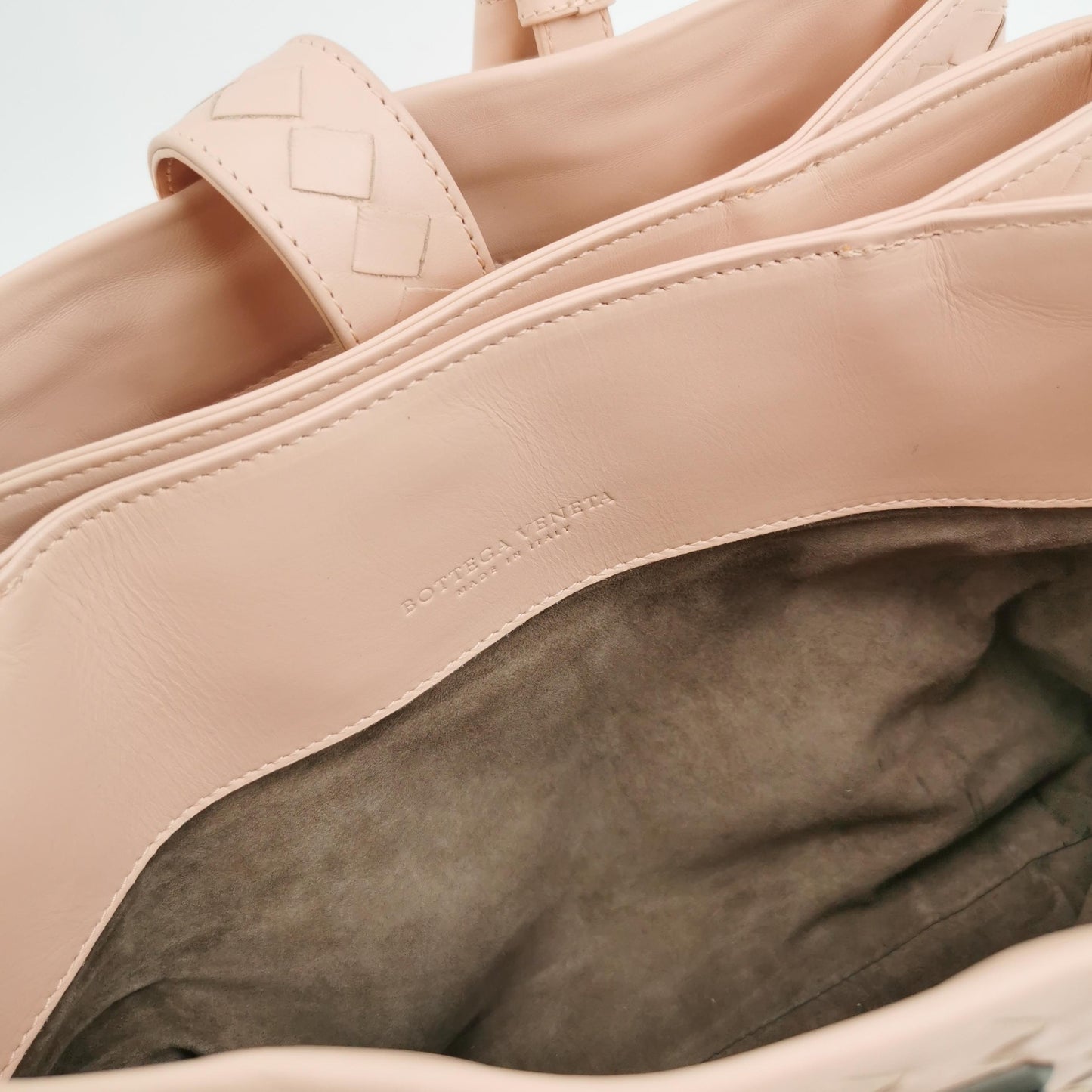 Bottega Veneta - Piazza Top Handle Bag - Lambskin leather - Blush Pink - (Medium)