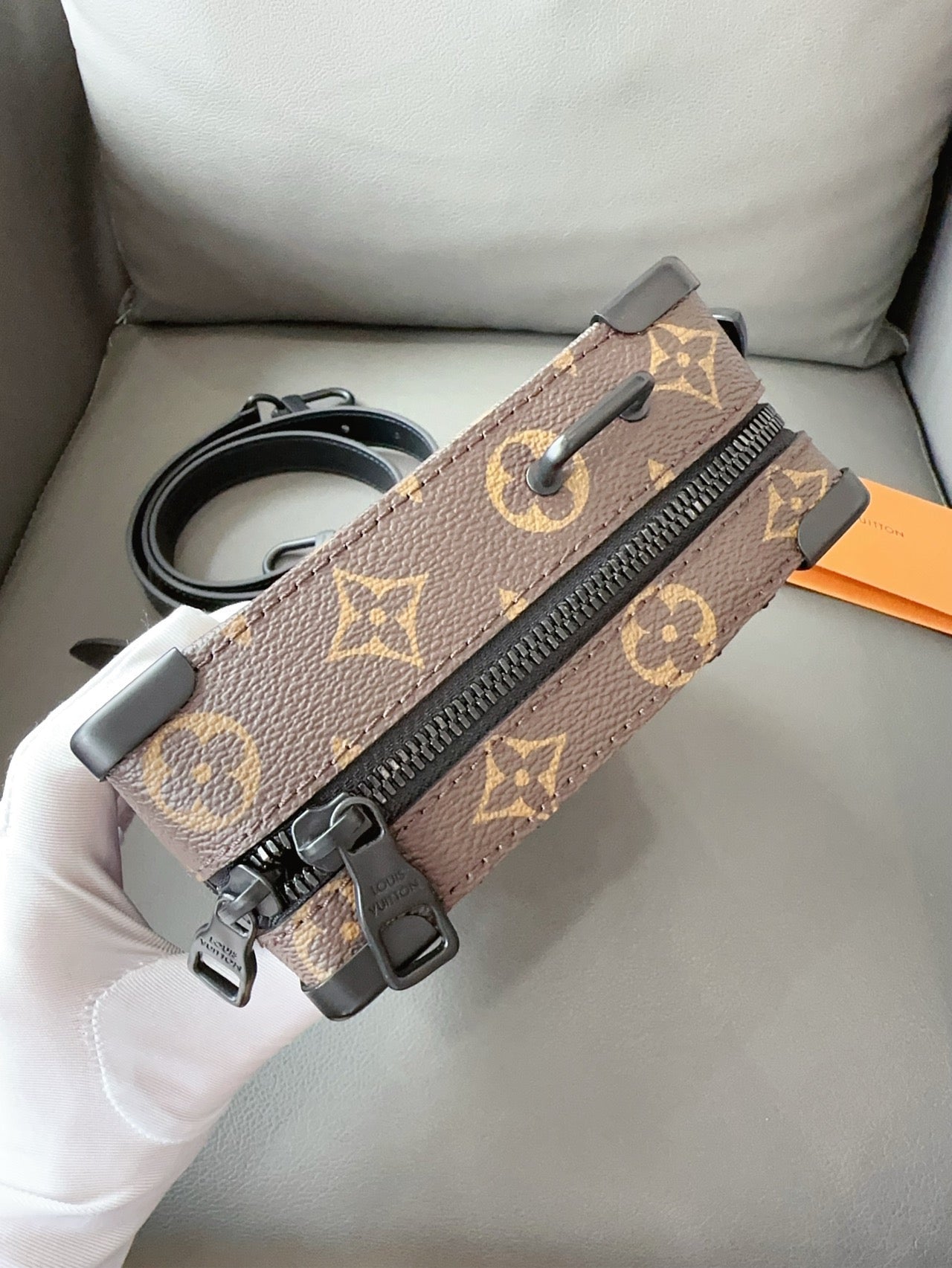 Louis Vuitton - Trunk Box - Monogram coated canvas and cowhide leather - Brown - (small)