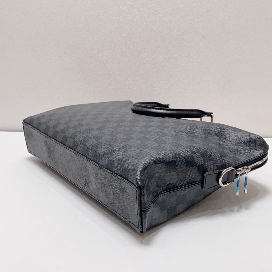 Louis Vuitton - Briefcase - Damier Graphite coated canvas with leather trim - Black - (large)