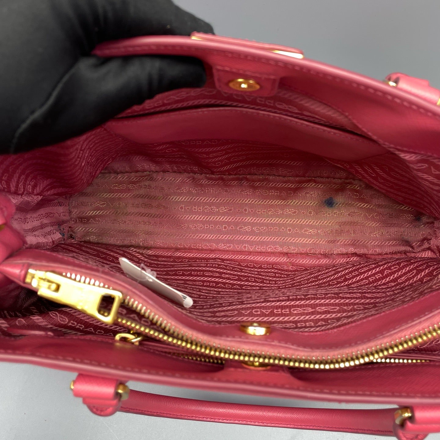 Prada - Saffiano Lux Galleria Tote - Saffiano leather - Pink - (Medium)