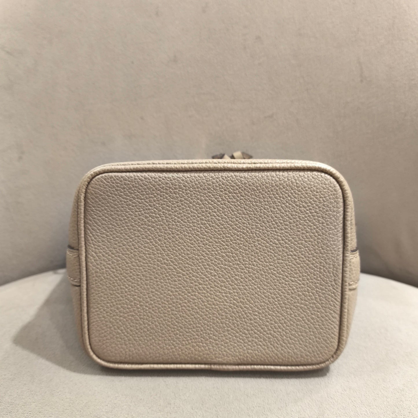 Louis Vuitton - Nano Noé - Leather - Elephant Grey - (mini)