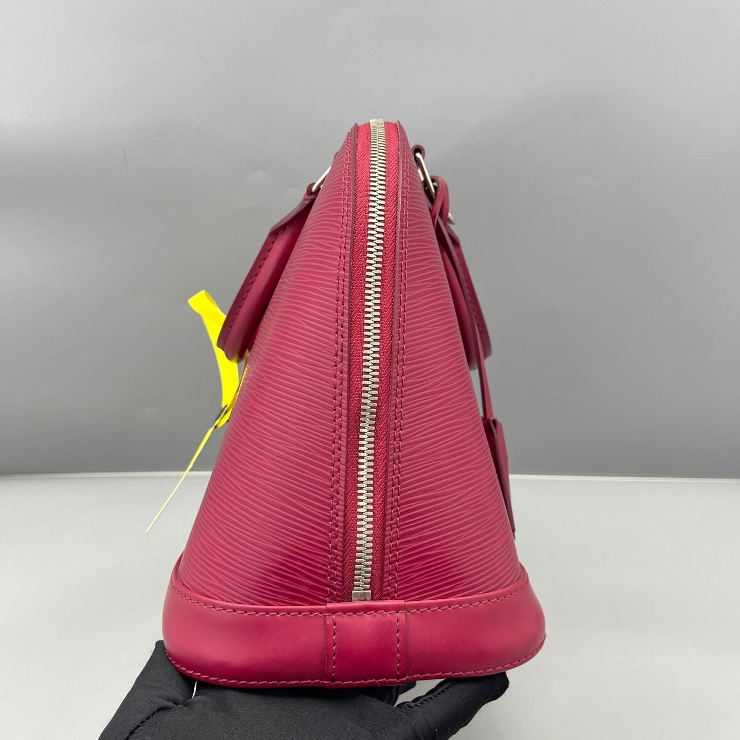 Louis Vuitton - Alma PM - Epi Leather - Burgundy - (Medium)