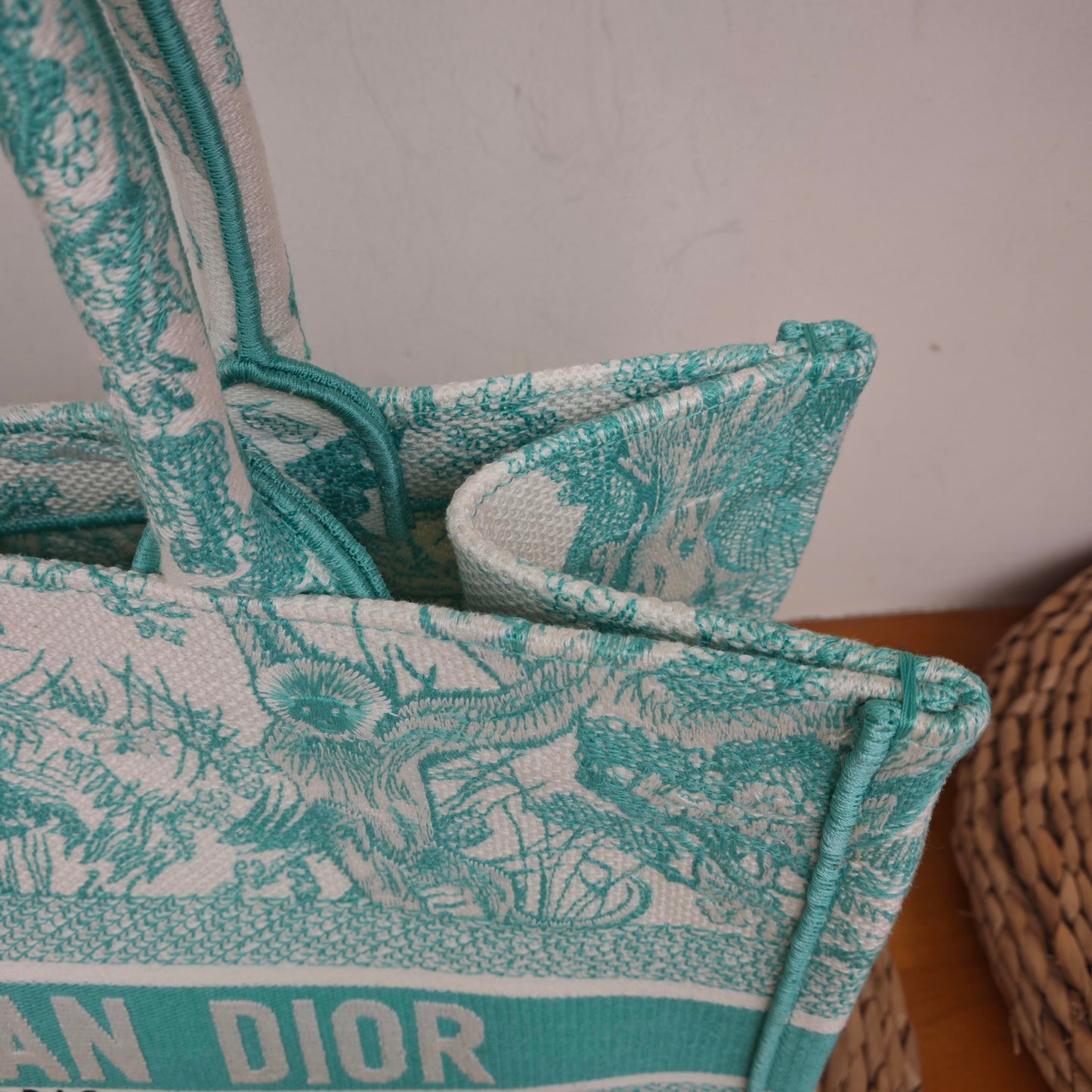 Dior - Book Tote - Embroidered Canvas - Mint Green and White - (medium)