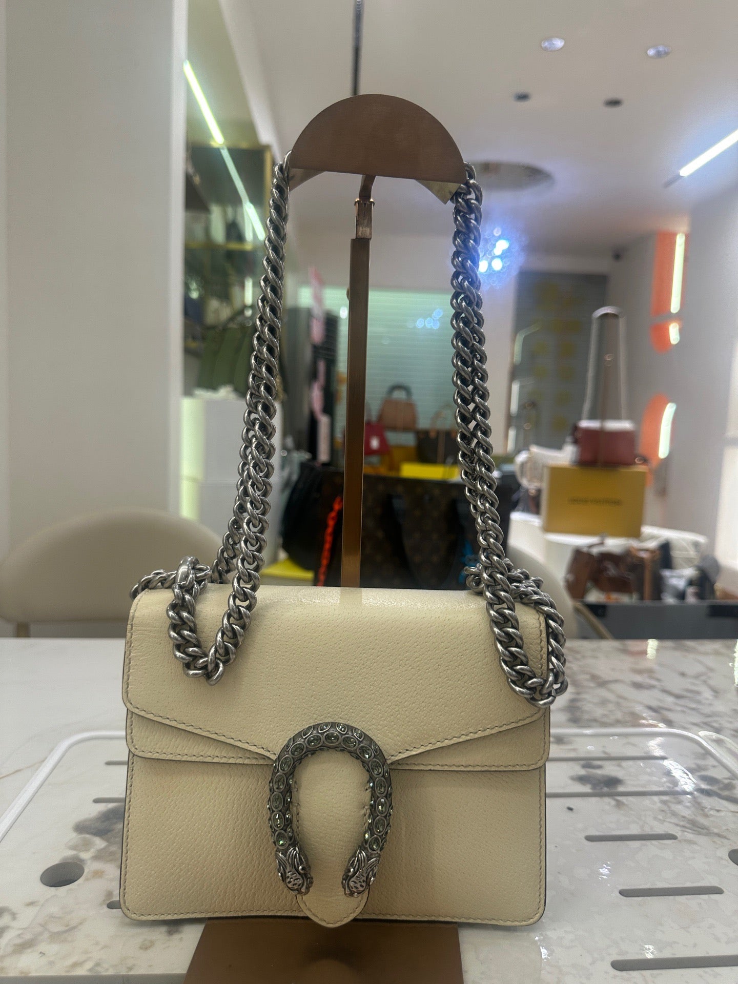 Gucci - Dionysus Mini Shoulder Bag with Crystal Tiger Head Buckle - Grained leather - White - (Mini)