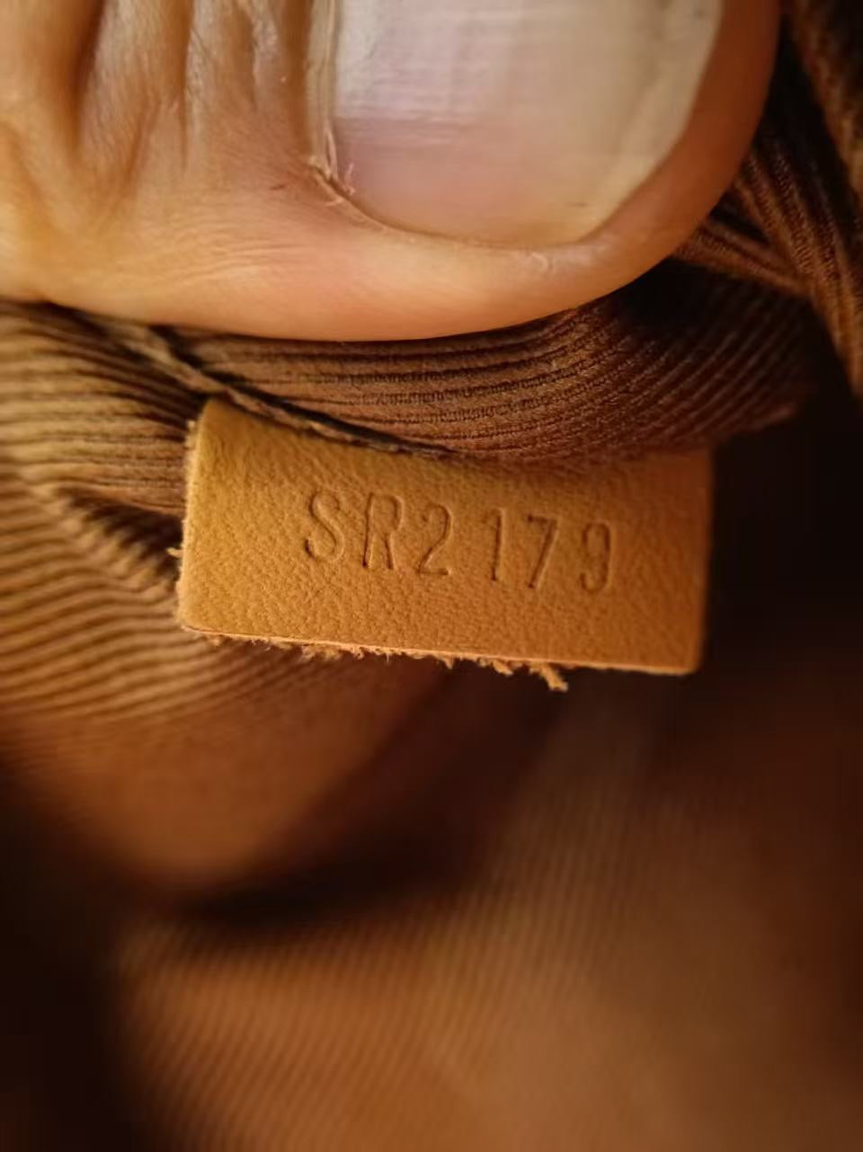 Louis Vuitton - Soft Trunk Crossbody Bag - Monogram coated canvas with Vachetta leather trim - Brown - (small)