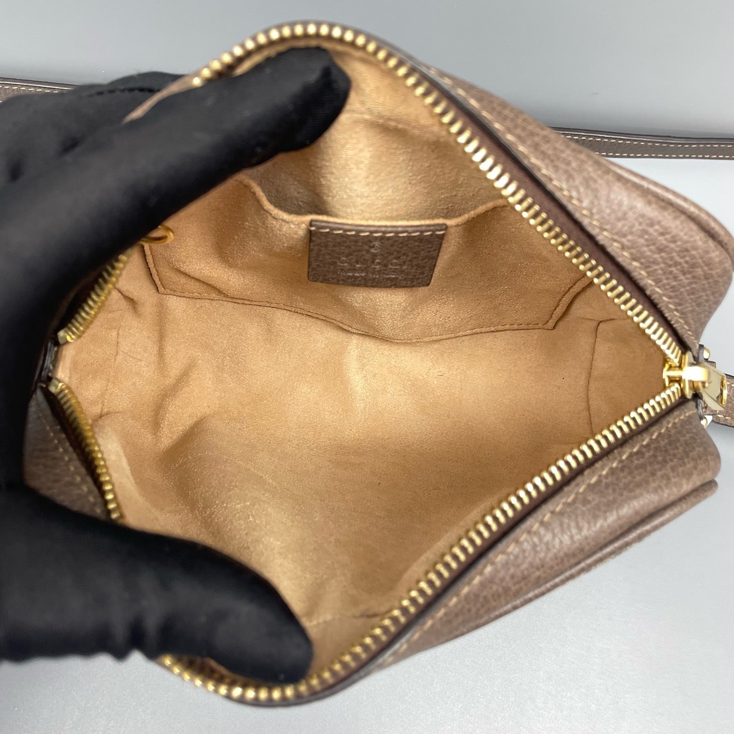 Gucci - Ophidia GG Supreme Camera Bag - GG Supreme canvas with leather trim - Brown - (mini)