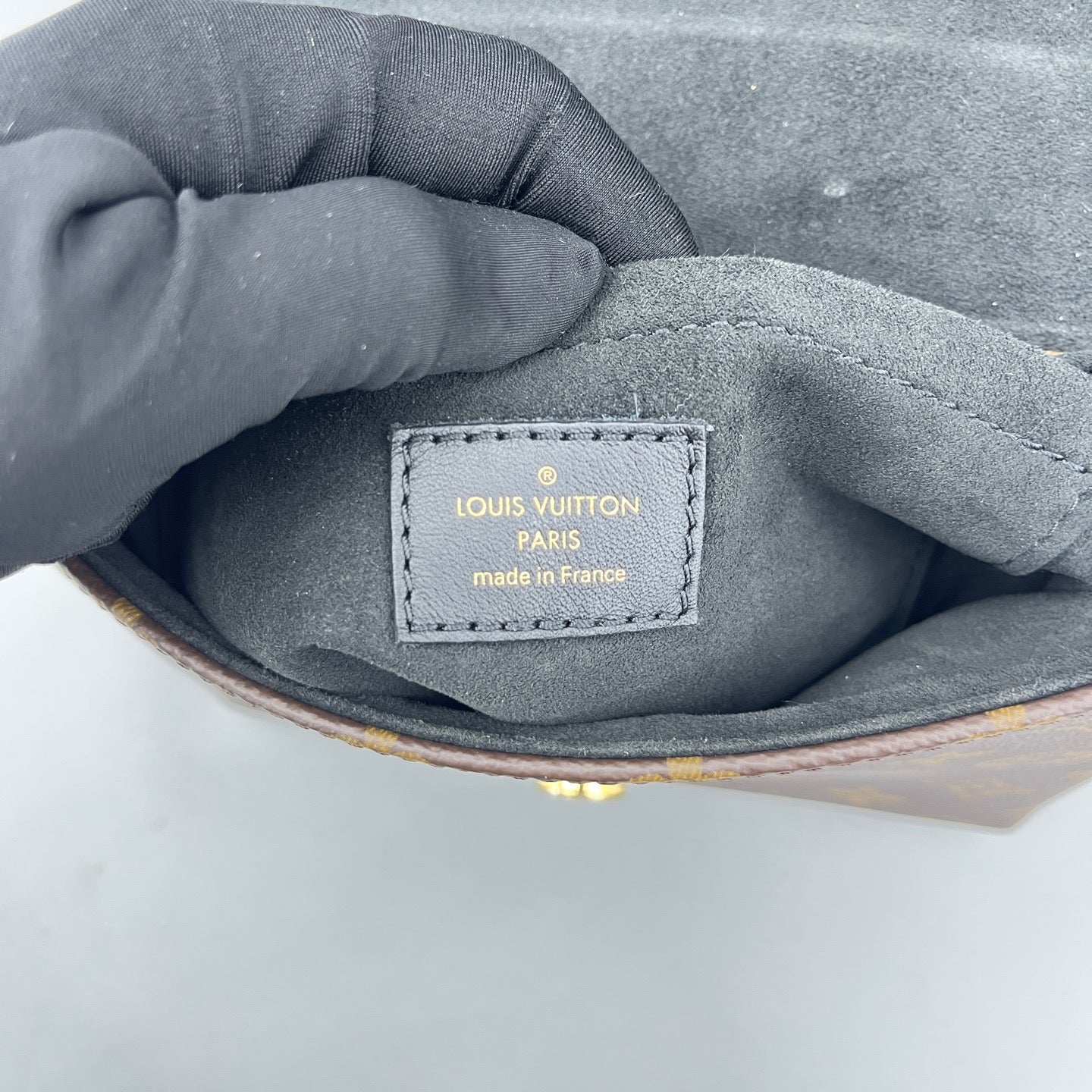 Louis Vuitton - Locky BB - Monogram coated canvas with smooth leather trim - Monogram brown and black - (mini)