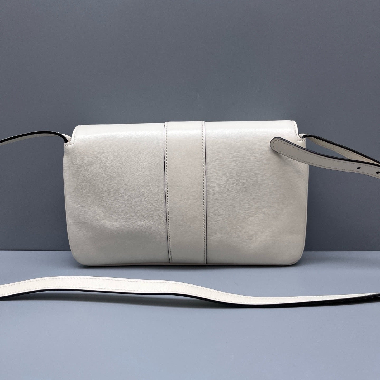 Gucci - Arli Envelope Bag - Leather - White - (small)