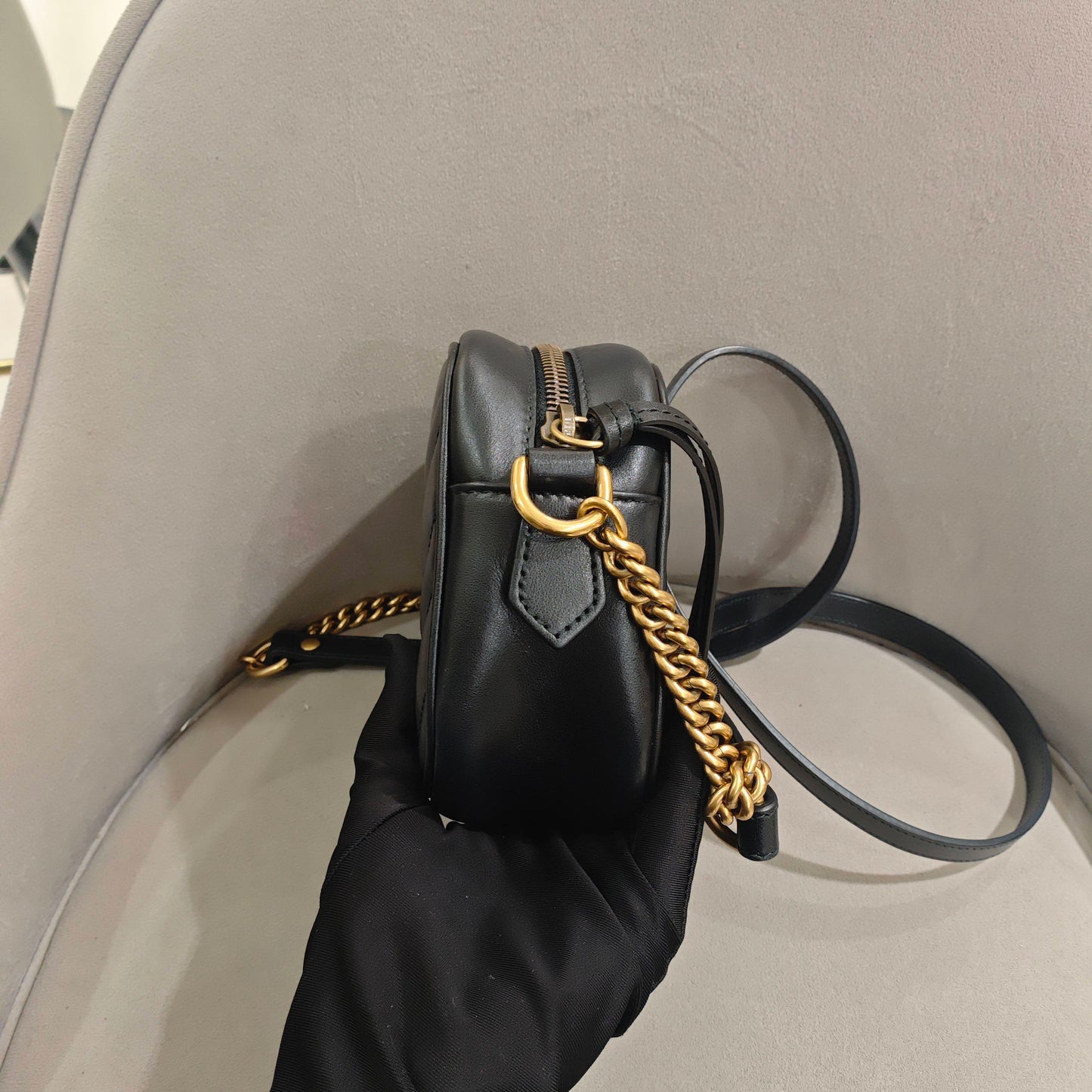 Gucci - Marmont Mini Camera Bag - Matelassé leather - Black - (mini)