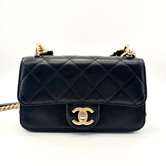 Chanel - Accordion Flap Bag - Leather - Black - (mini)