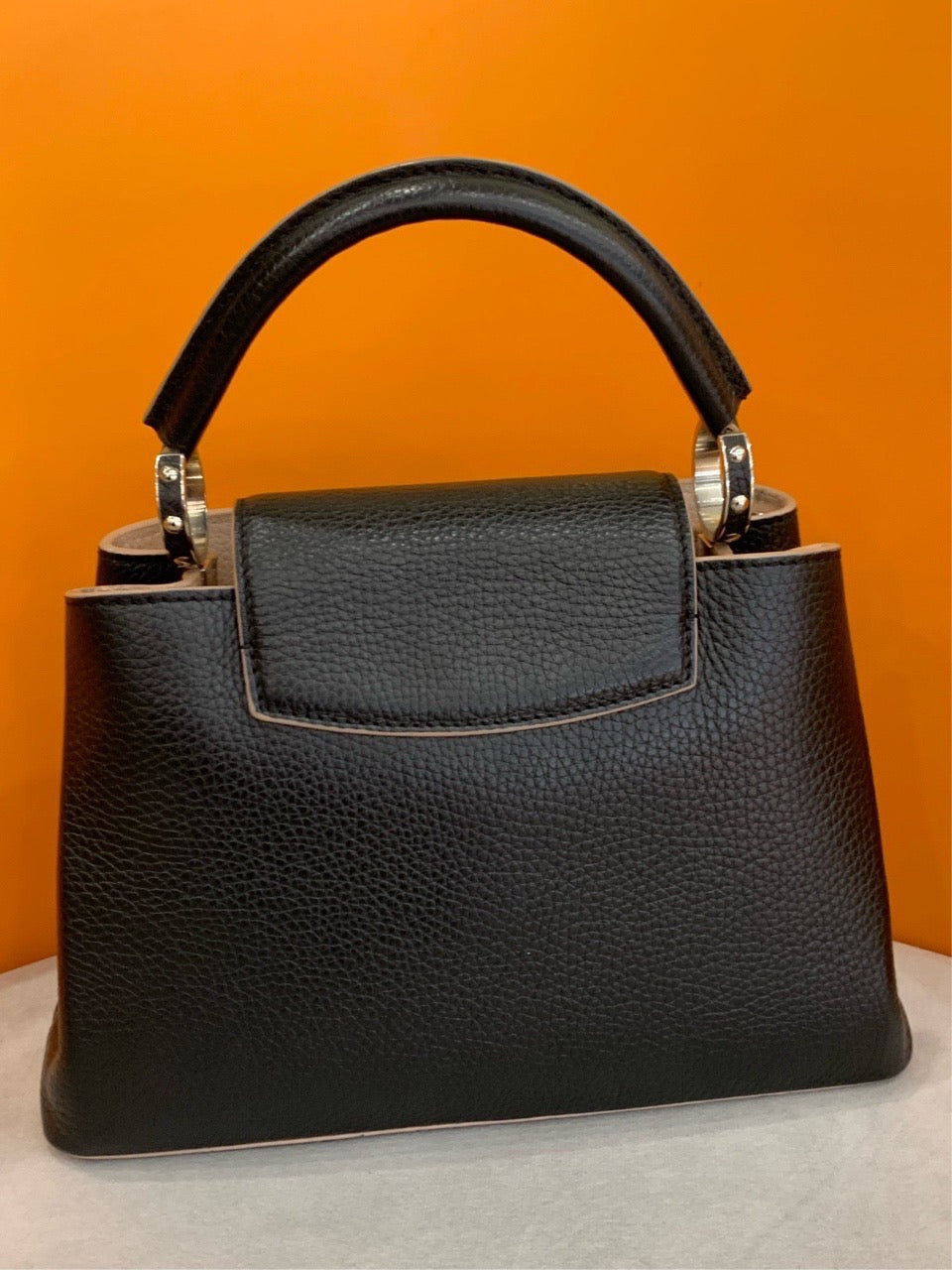 Louis Vuitton - Capucines BB - Leather - Black - (small)