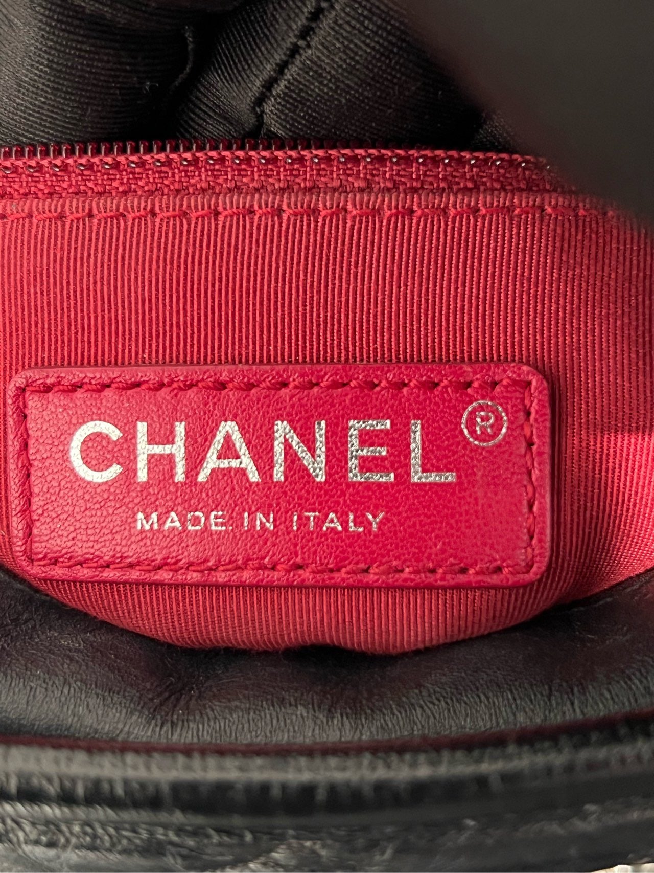 Chanel - Gabrelle Hobo Bag - Leather - Black - (Small)