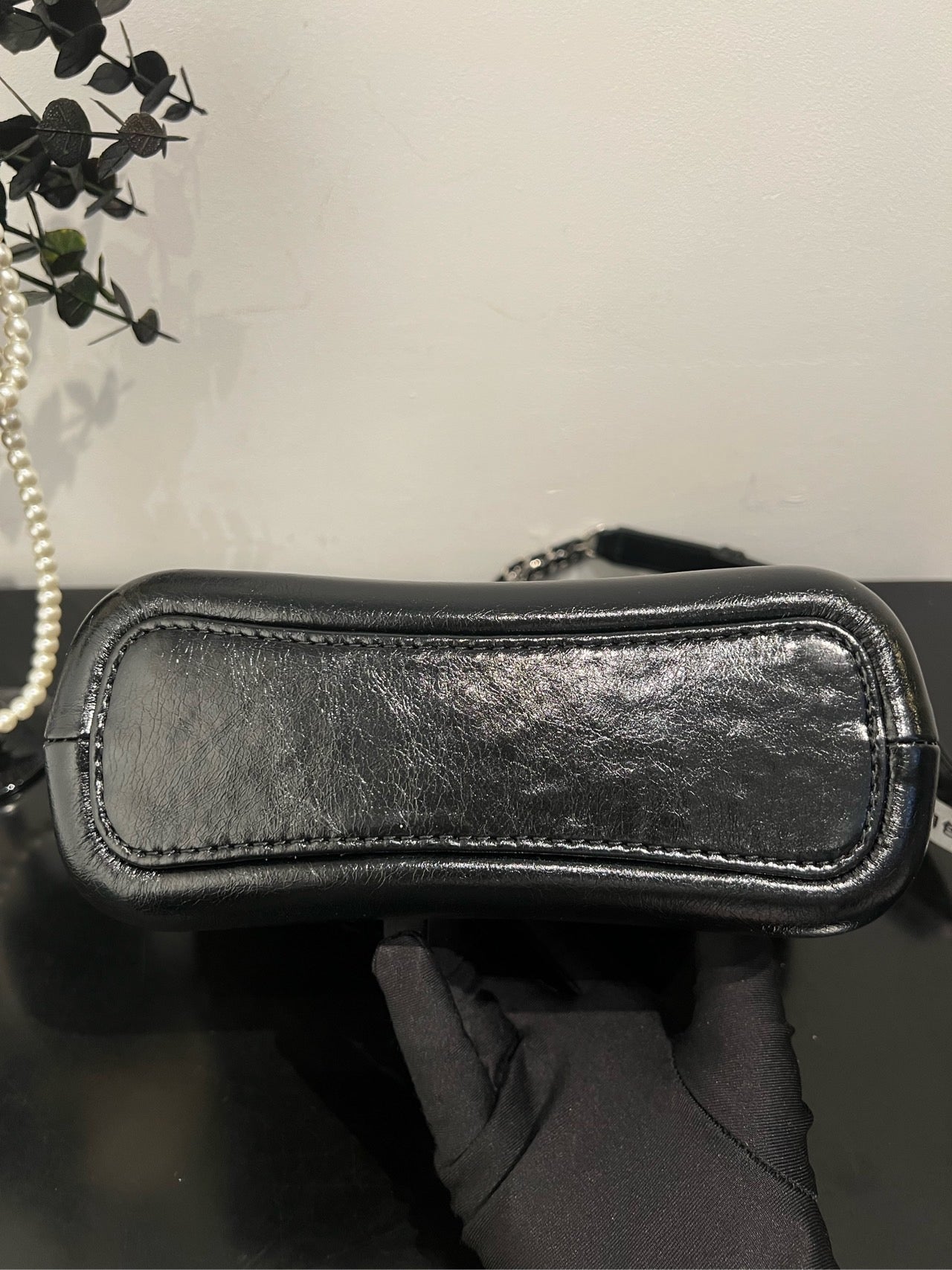 Chanel - Gabrelle Hobo Bag - Leather - Black - (Small)