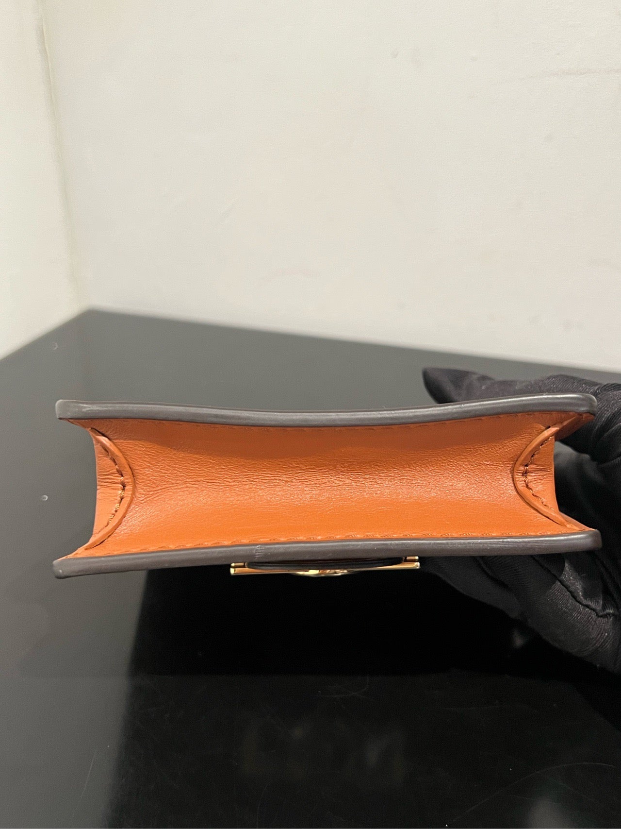 Louis Vuitton - Dauphine Mini Belt Bag - Monogram coated canvas with natural cowhide leather trim - Brown - (mini)