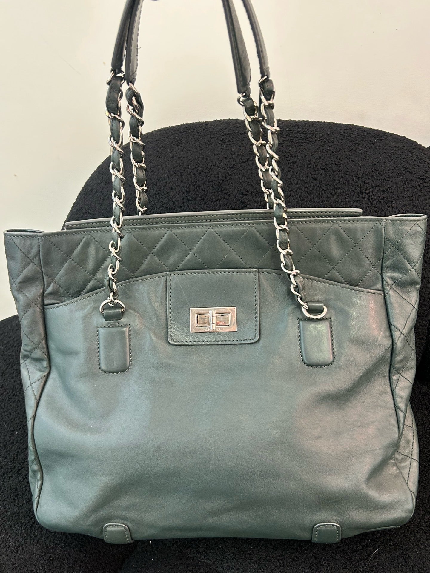 Chanel - 2.55 Large Tote - Calfskin leather - Green - (large)
