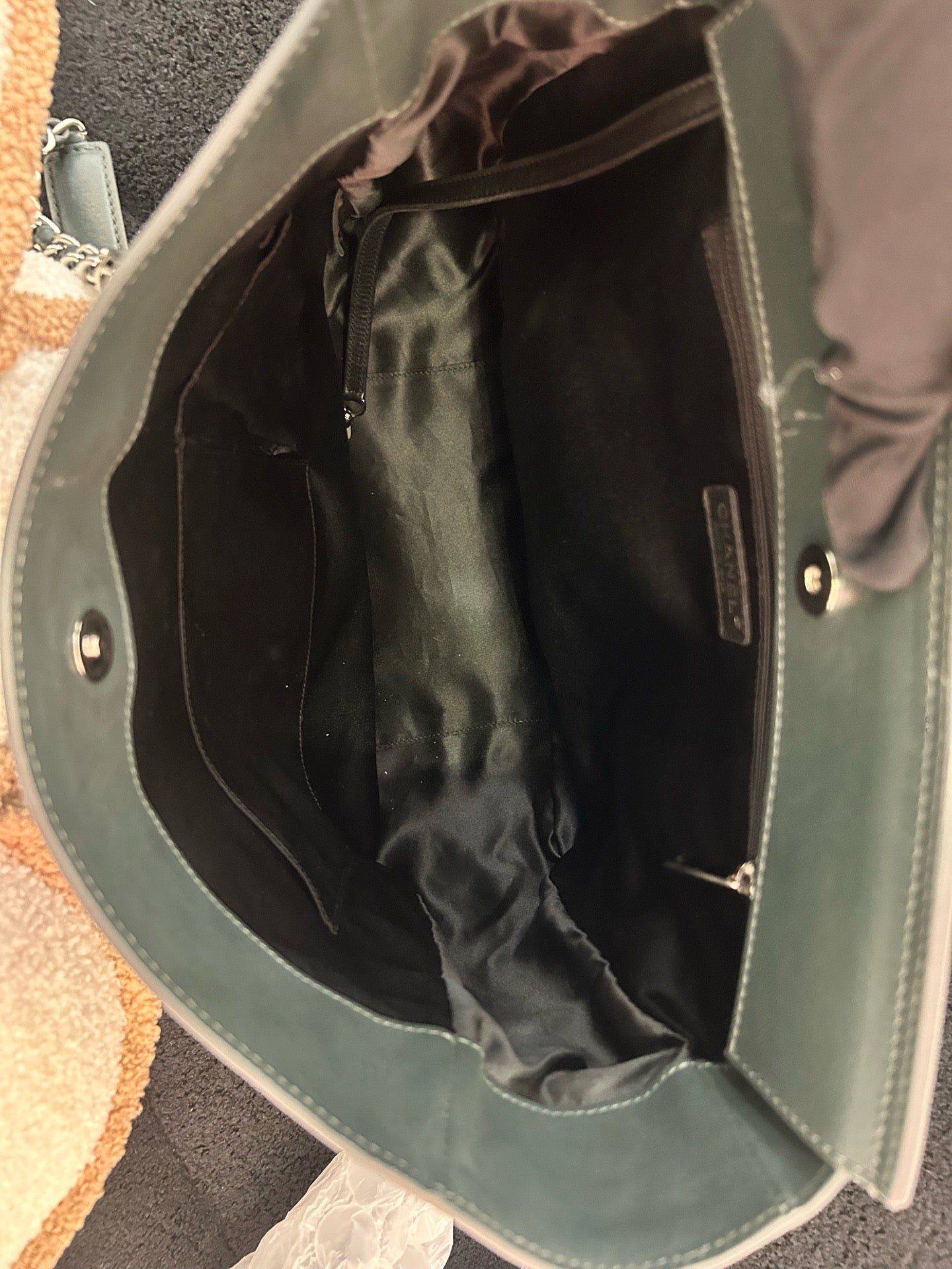 Chanel - 2.55 Large Tote - Calfskin leather - Green - (large)