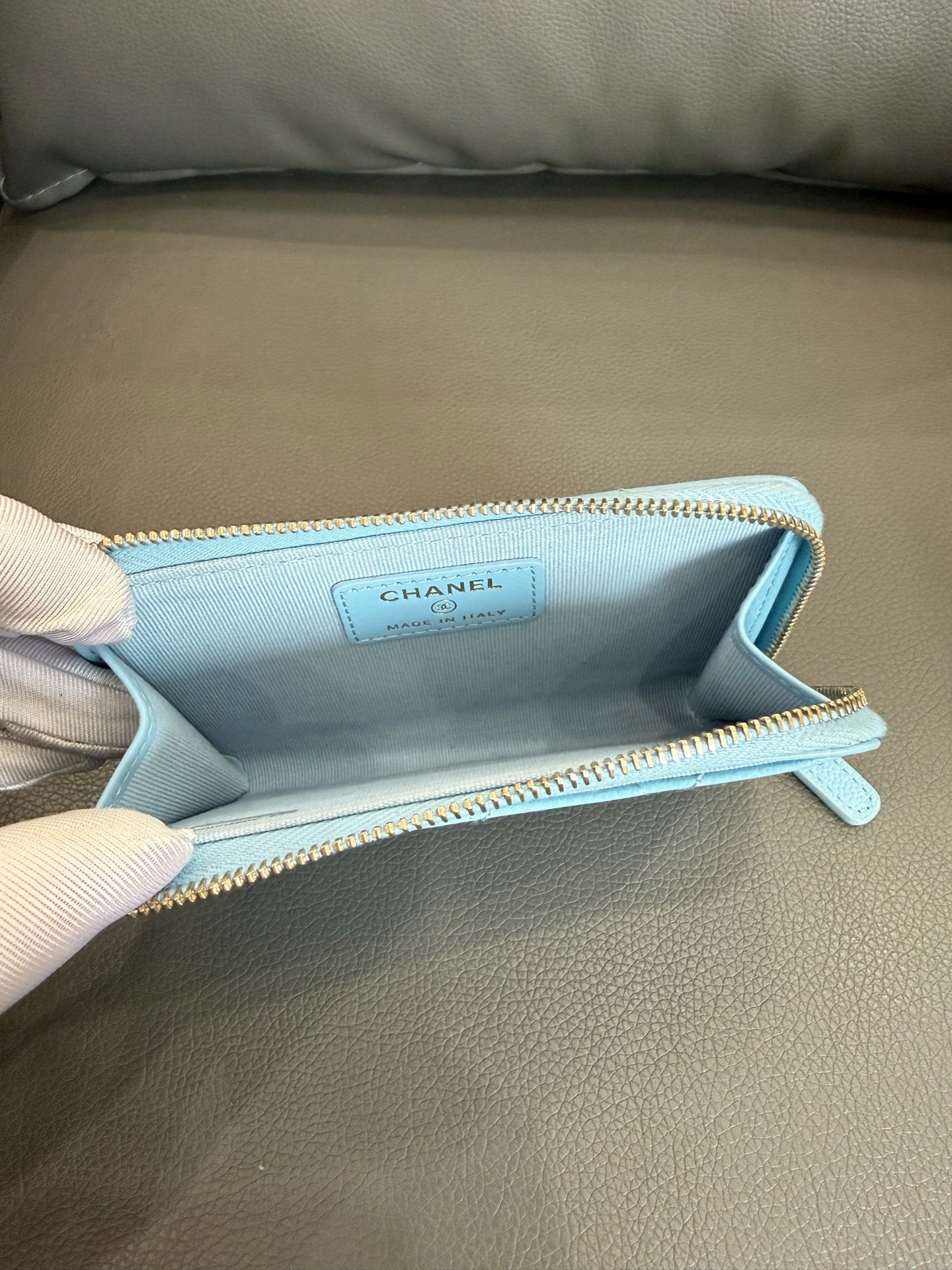 Chanel - Zipped Card Holder - Grained calfskin leather - Blue - (Small)
