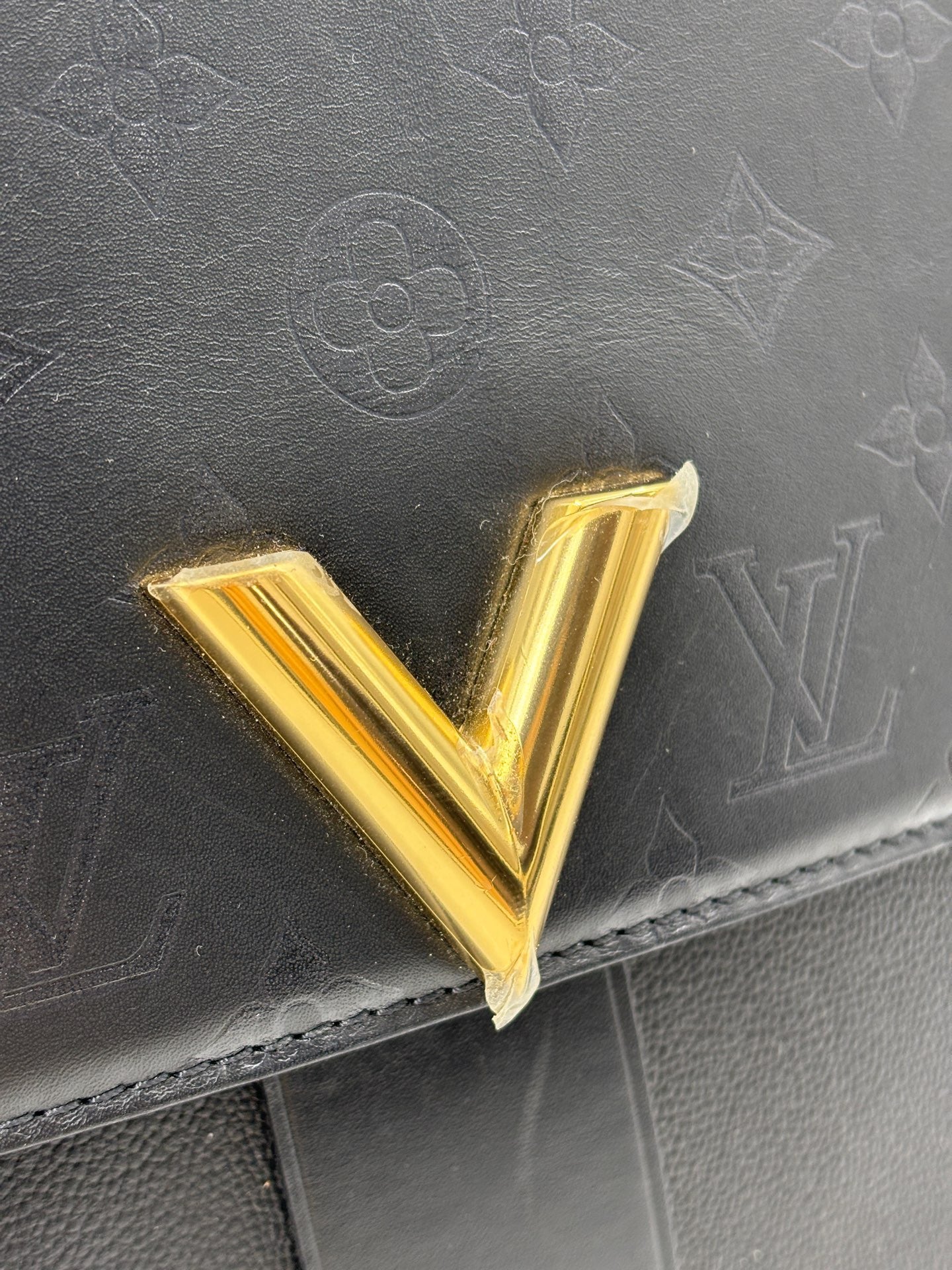Louis Vuitton - VERY ONE HANDLE - Leather - Black - (medium)