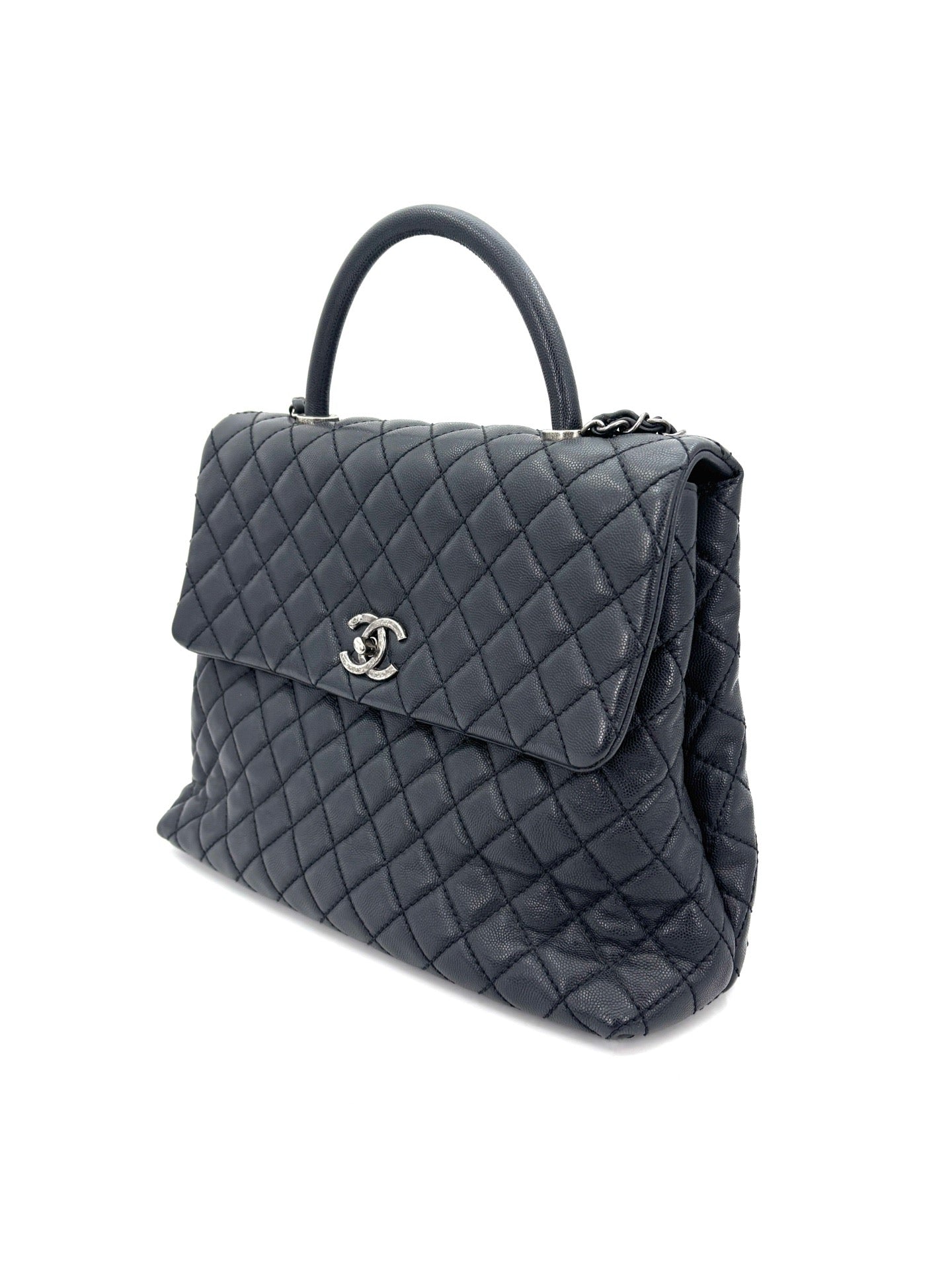 Chanel - Coco Handle 22K - Grained calfskin leather - Black - (Large)