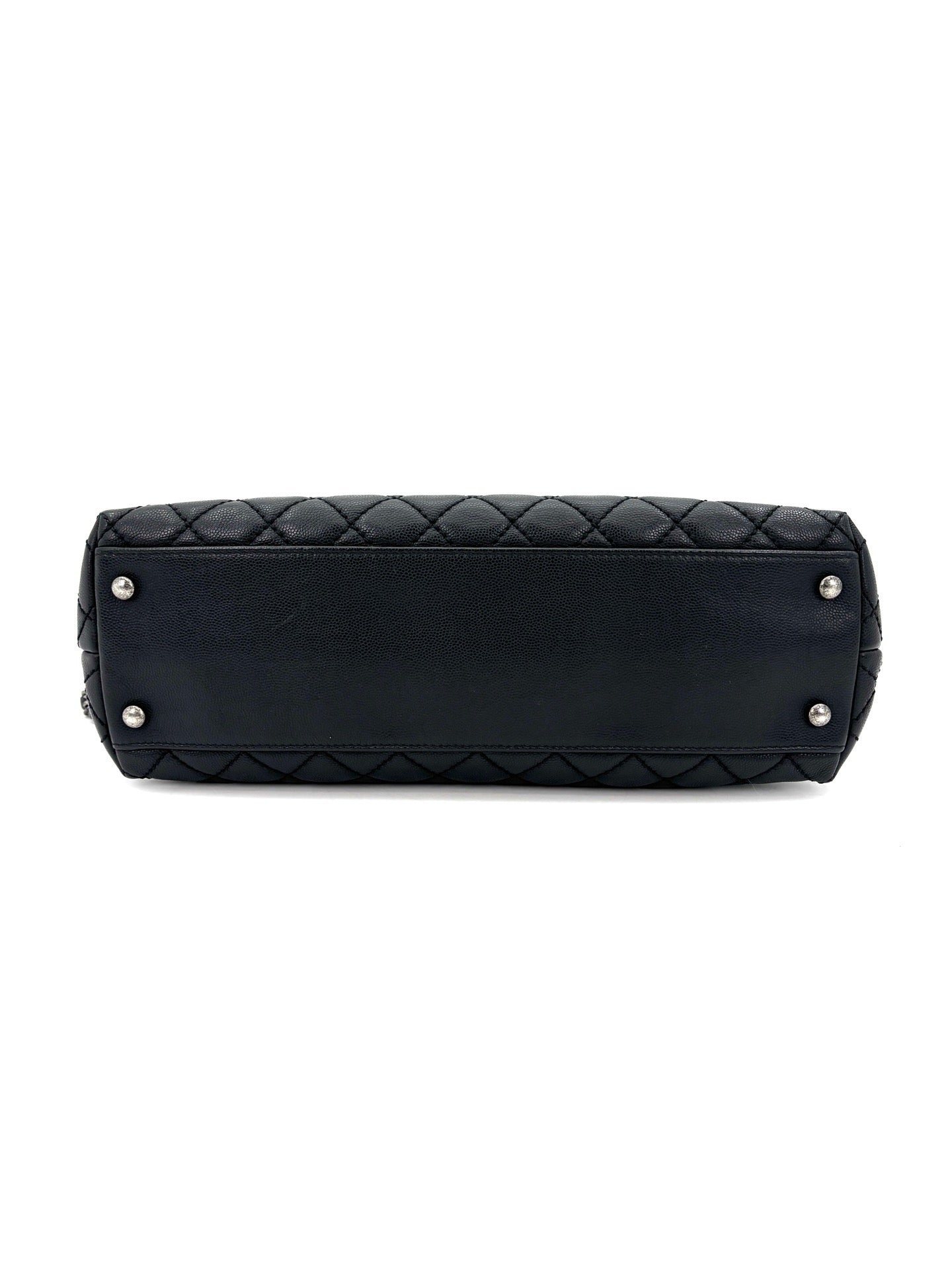 Chanel - Coco Handle 22K - Grained calfskin leather - Black - (Large)