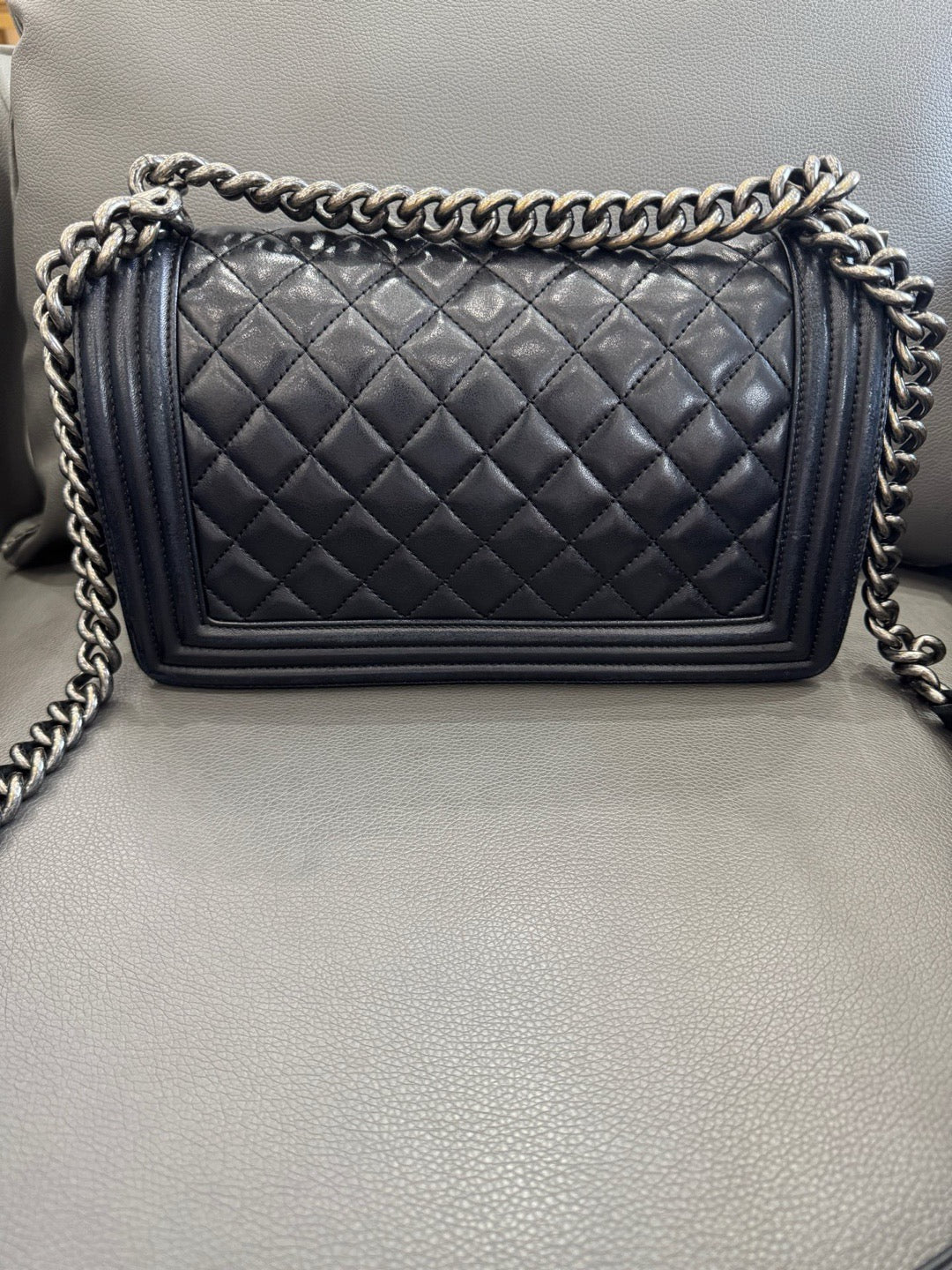 Chanel - Boy Bag - Lambskin leather - Black - (Medium)