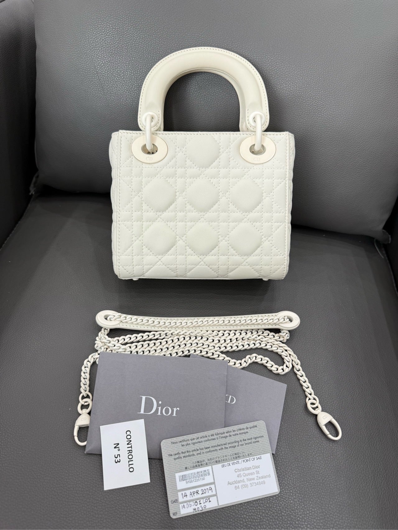 Dior - Lady Dior Micro Bag - Matte lambskin leather - White - (mini)
