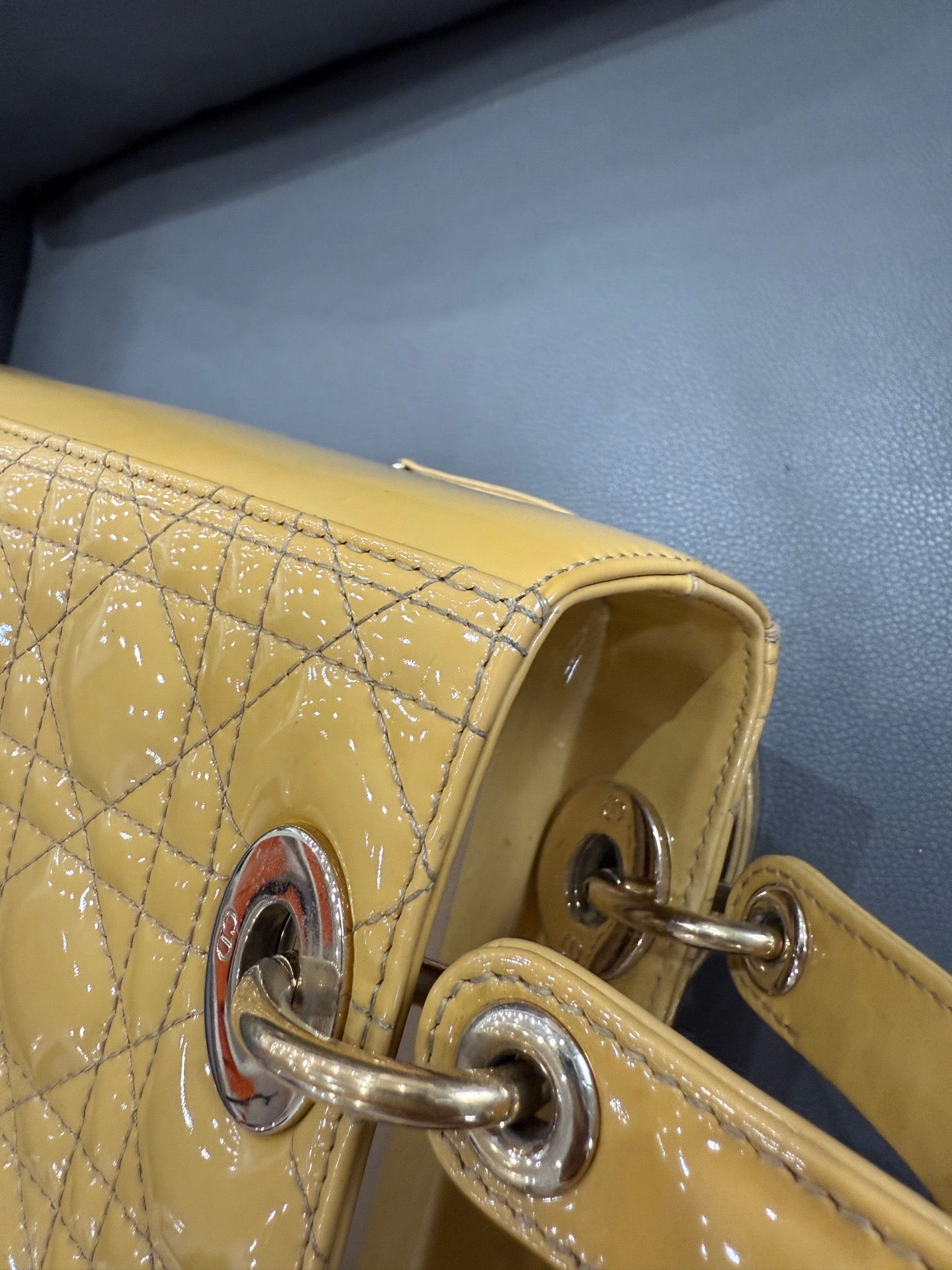 Dior - Lady Dior - Patent leather - Camel - (small)