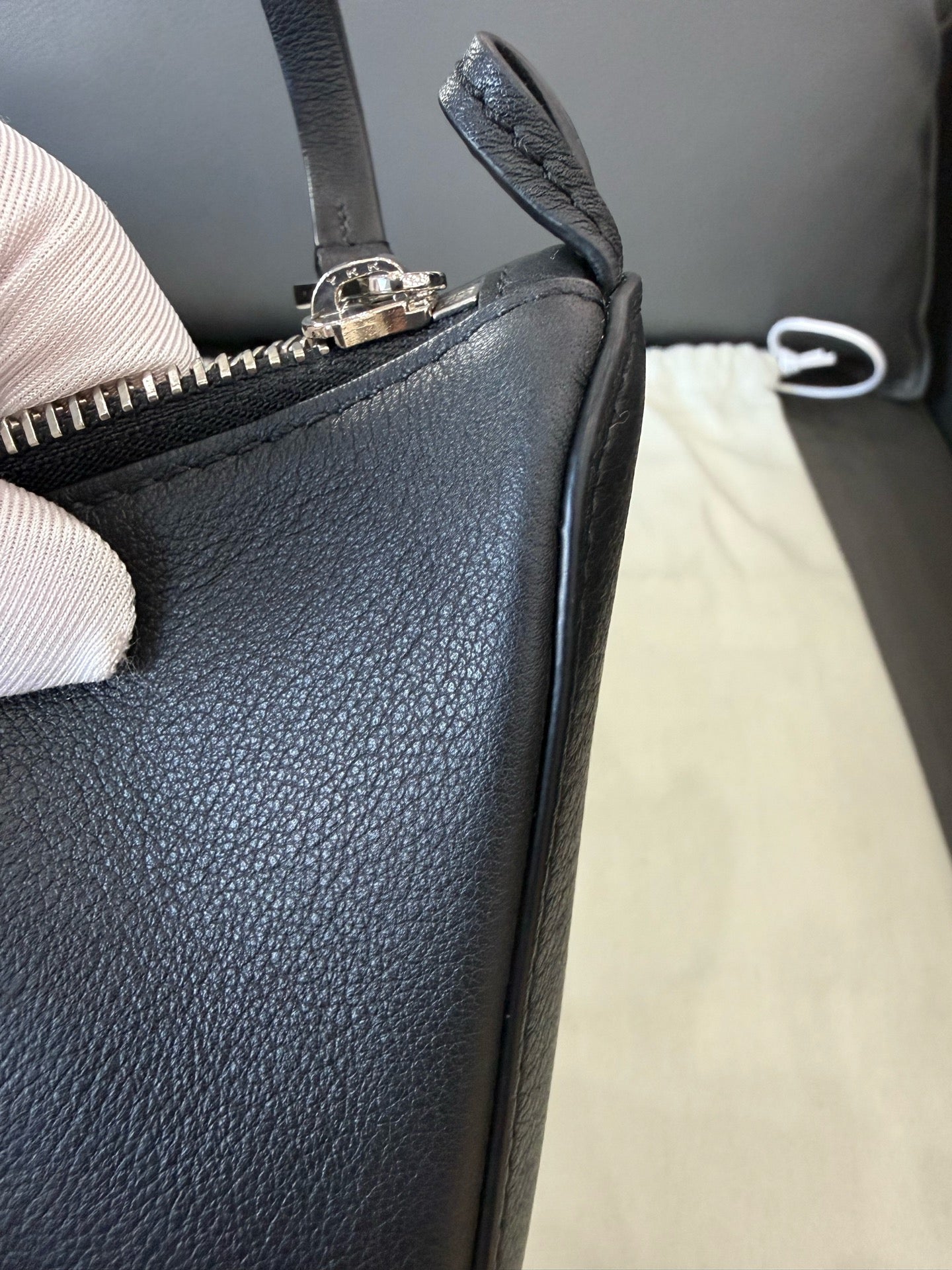 Loewe - Hammock Hobo - Grained leather - Black - (small)