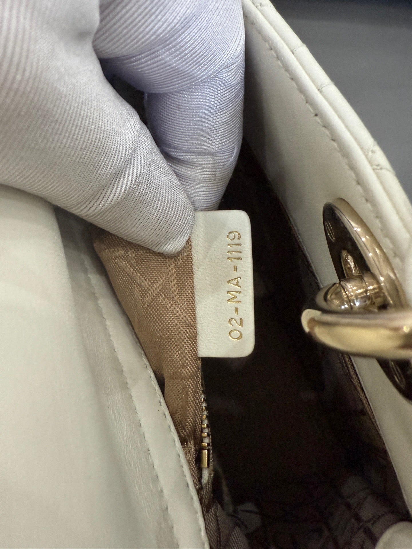 Dior - Lady Dior Small - Lambskin leather - White - (small)