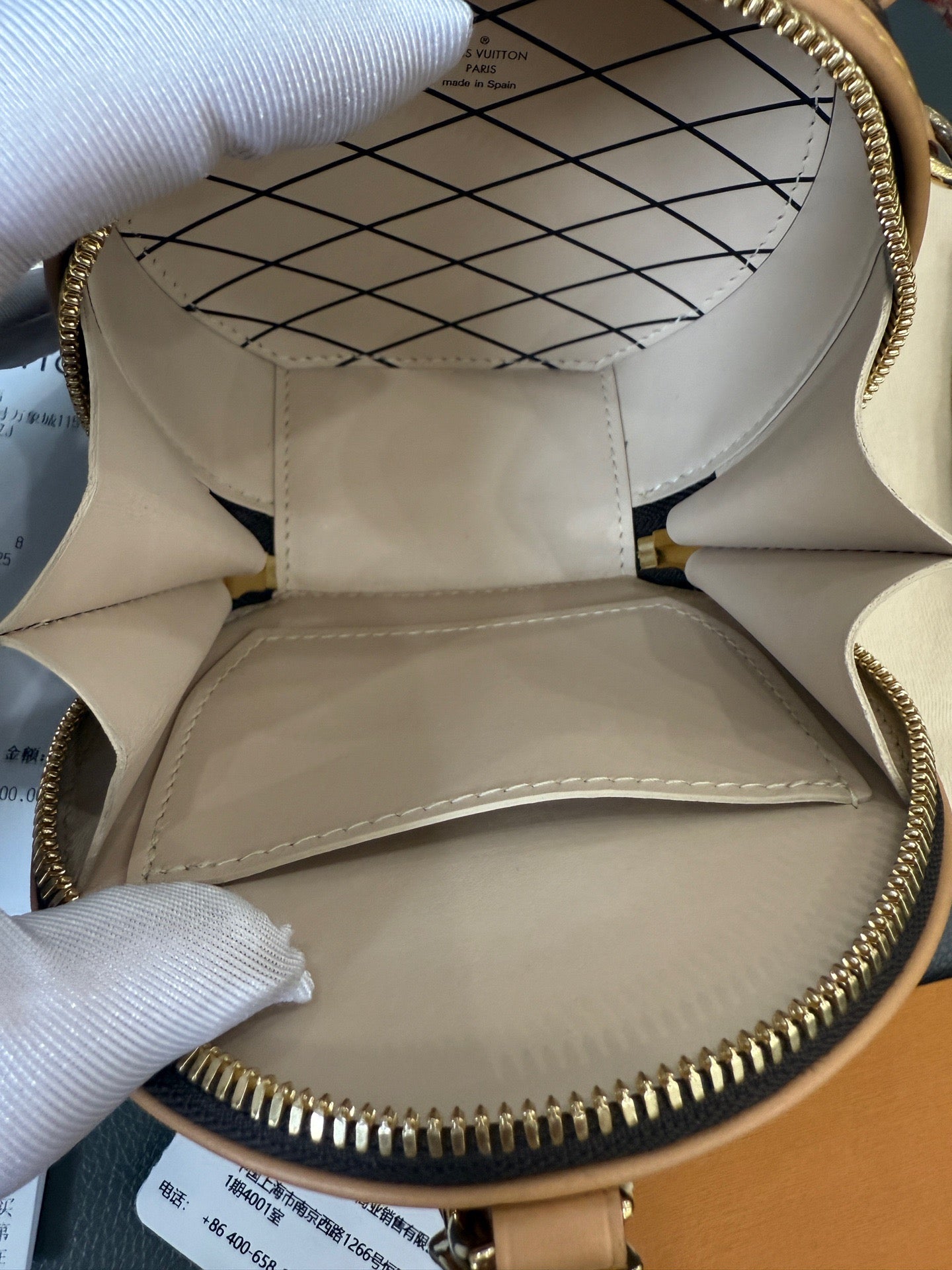 Louis Vuitton - Petite Boîte Chapeau - Monogram canvas with natural cowhide leather trim - Brown - (mini)