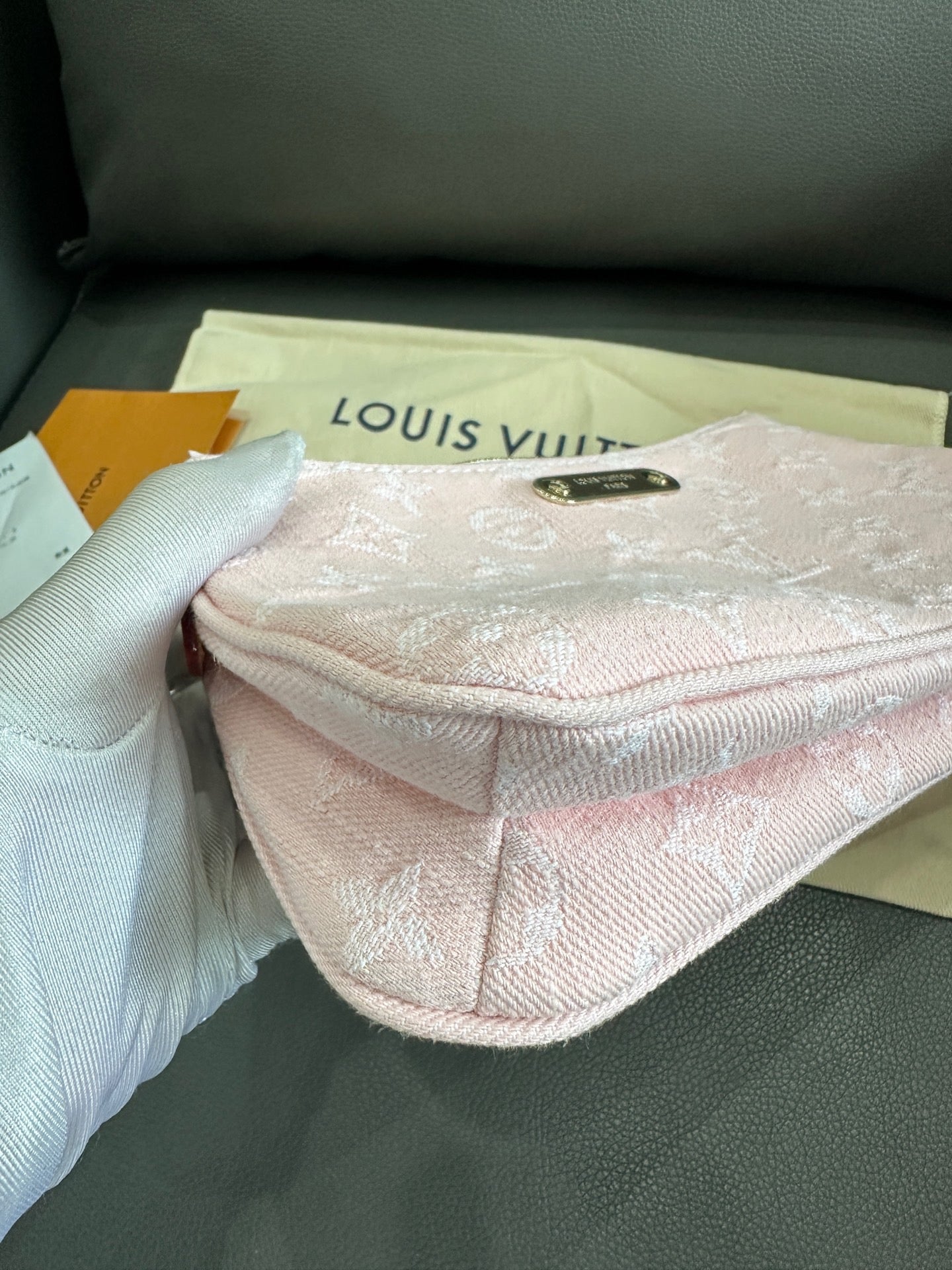 Louis Vuitton - LIV Pochette - Denim fabric with Vachetta leather trim - Pink - (small)