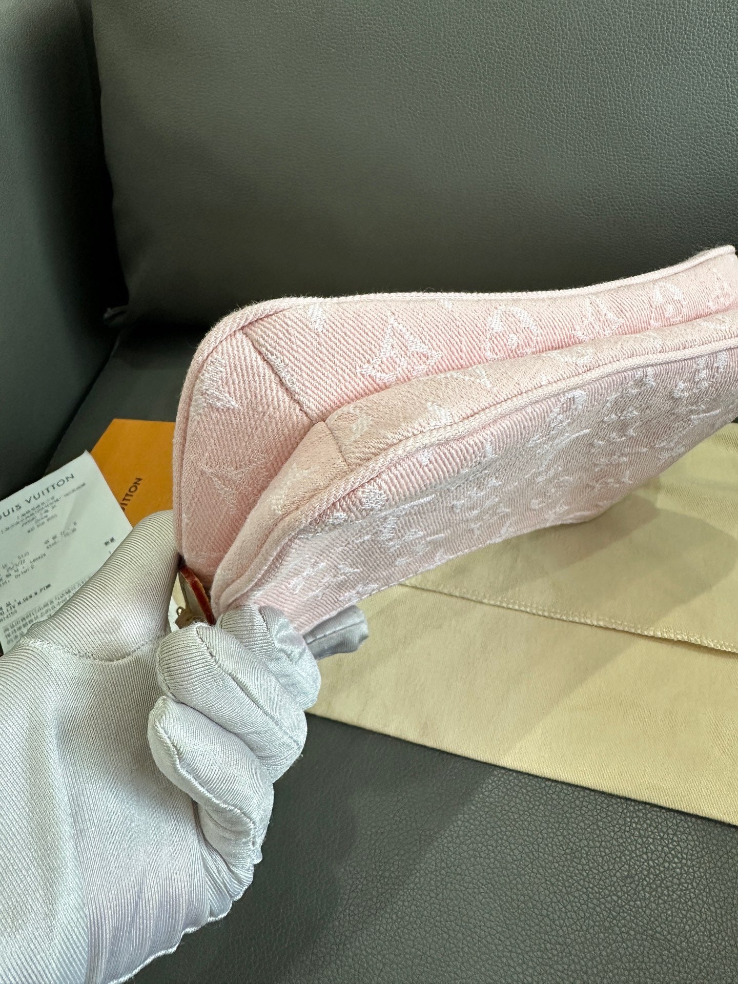 Louis Vuitton - LIV Pochette - Denim fabric with Vachetta leather trim - Pink - (small)