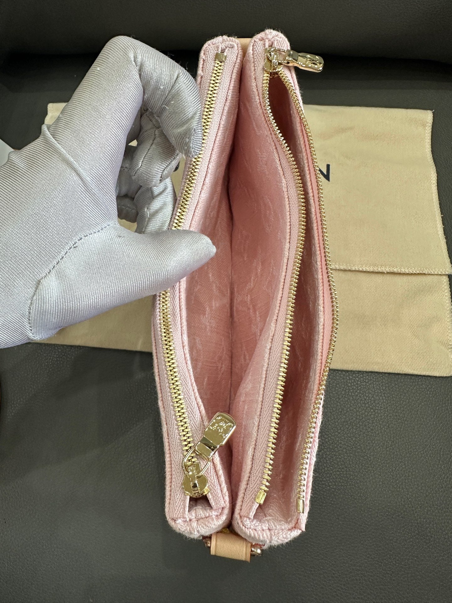 Louis Vuitton - LIV Pochette - Denim fabric with Vachetta leather trim - Pink - (small)